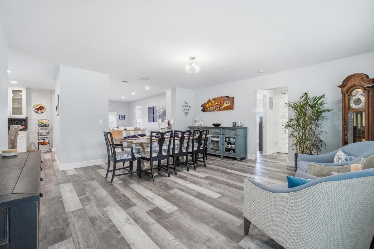 380 SE 5th Avenue, Pompano Beach, FL 33060 — photo 7 of 58