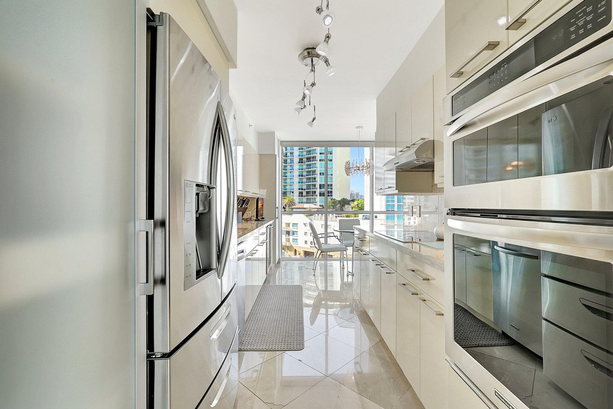 16400 Collins Avenue 641, Sunny Isles Beach, FL 33160 — photo 4 of 66
