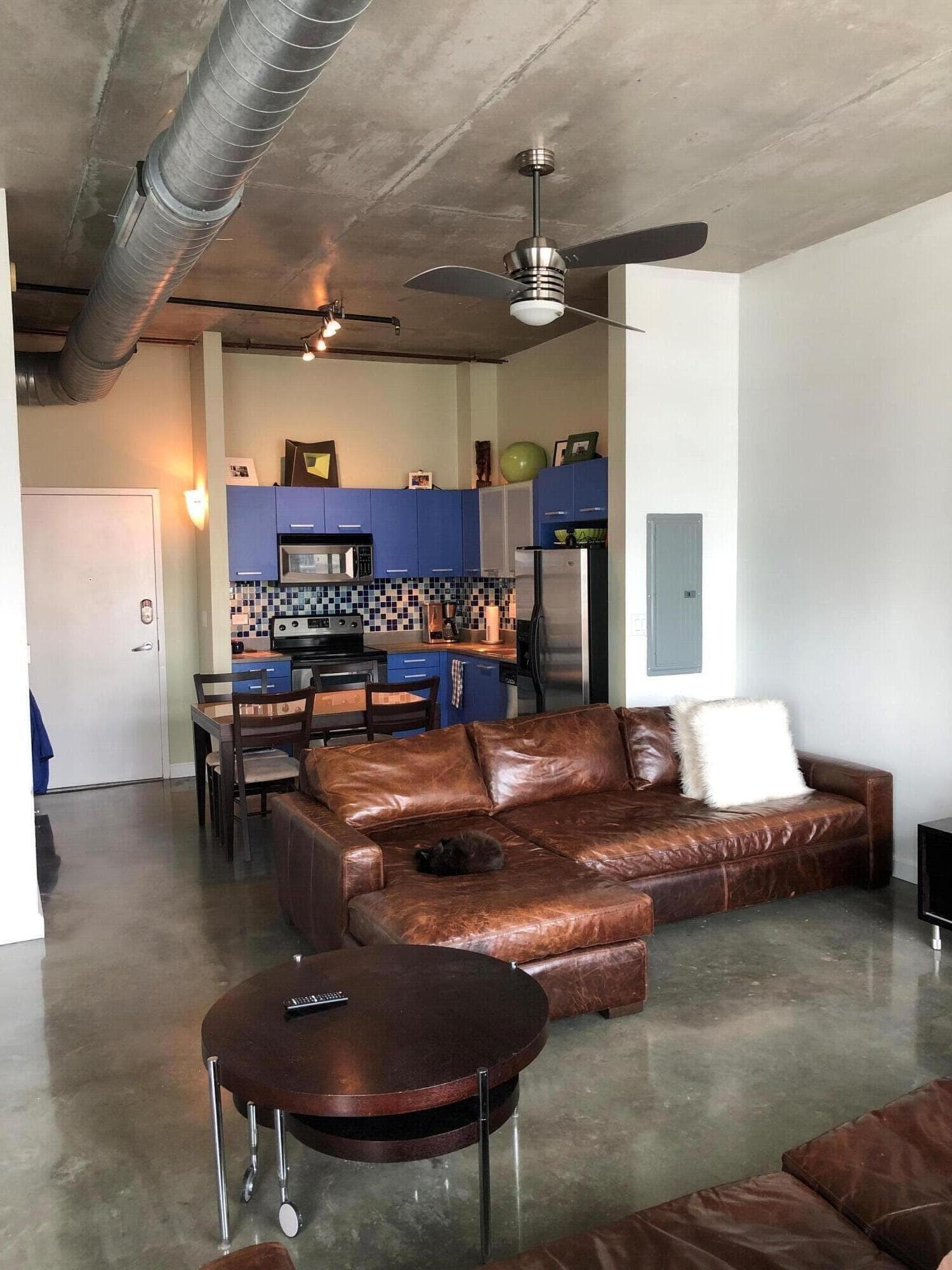 313 NE 2nd Street NE 901, Fort Lauderdale, FL 33301 — photo 1 of 6