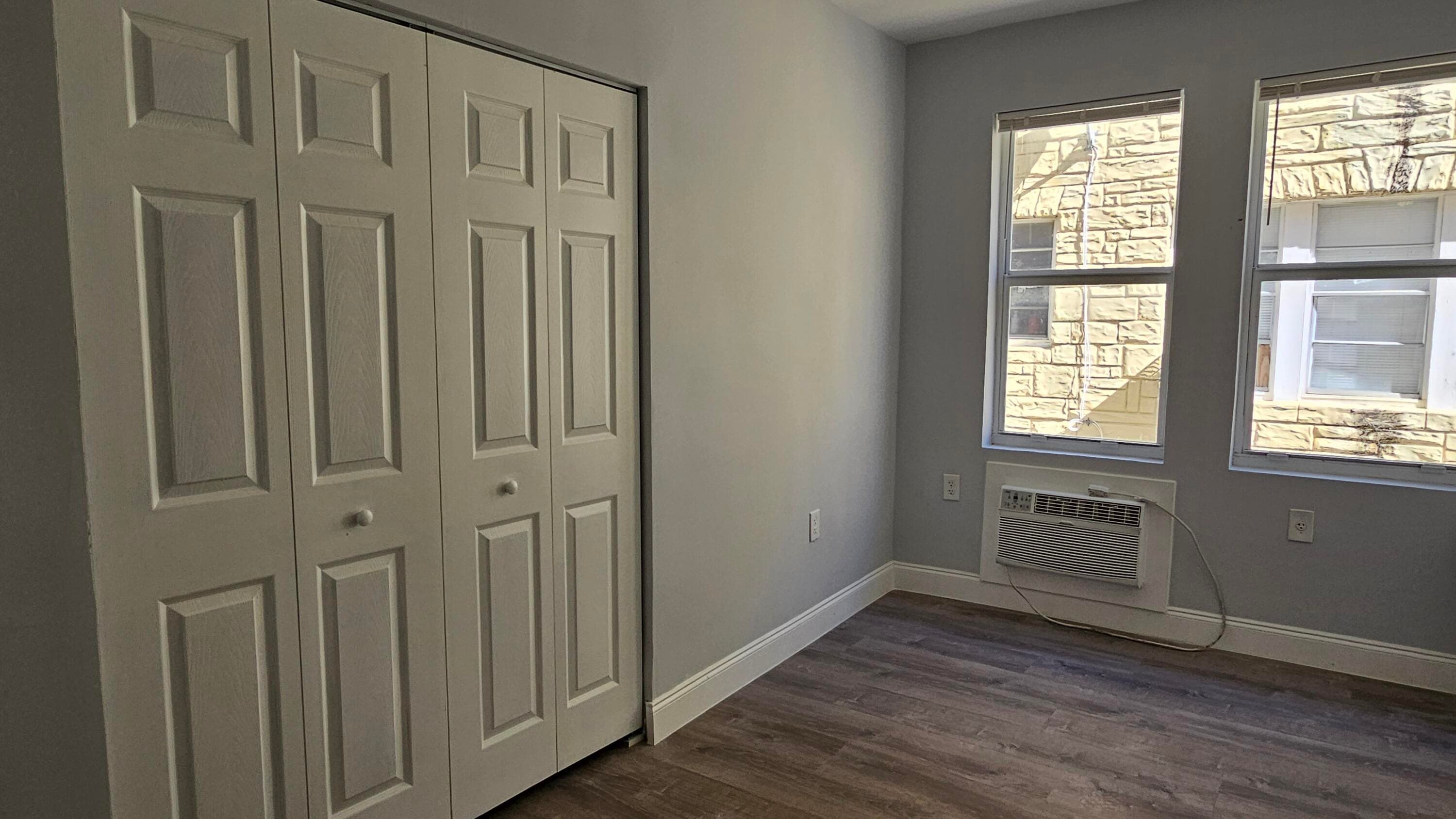 1142 SW 4th Street 9, Miami, FL 33130 — photo 8 of 9