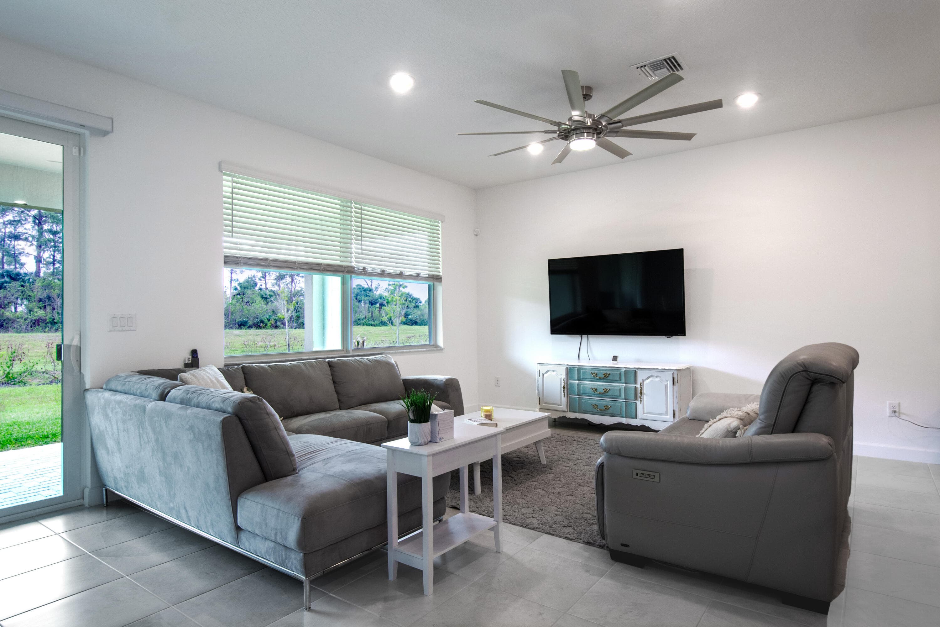 560 Veridian Circle NW, Palm Bay, FL 32907 — photo 26 of 48