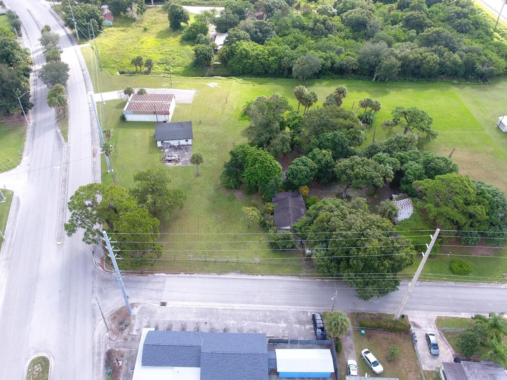 3805 Okeechobee Road, Fort Pierce, FL — photo 4 of 18