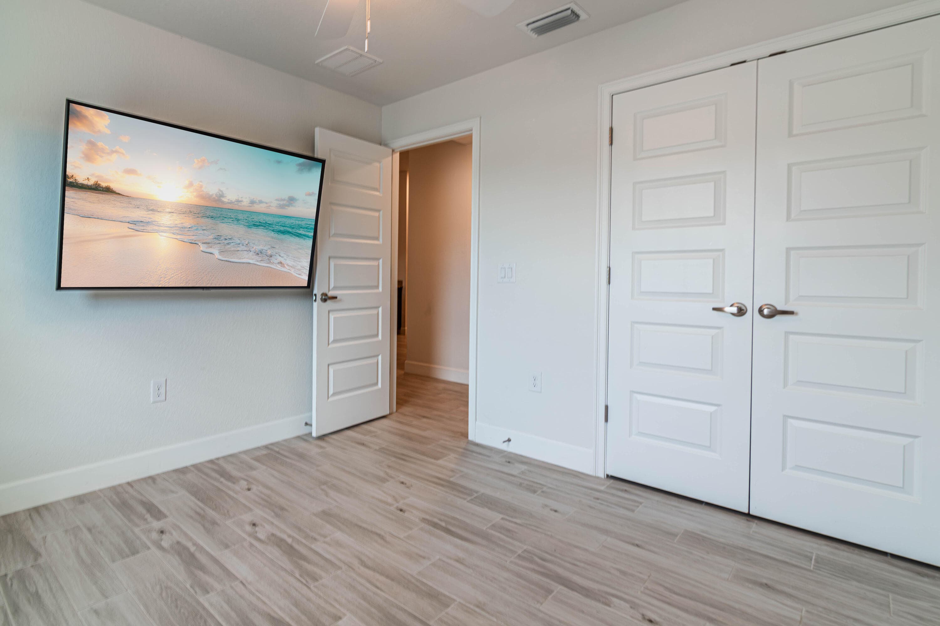 1513 NE 43rd Terrace, Cape Coral, FL 33909 — photo 25 of 44