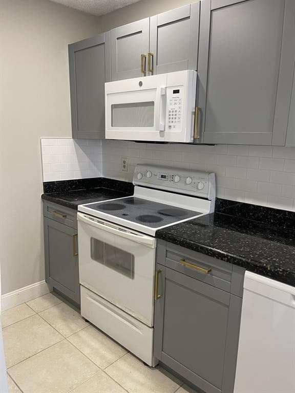 3662 N University Drive F-7, Coral Springs, FL 33065 — photo 1 of 14