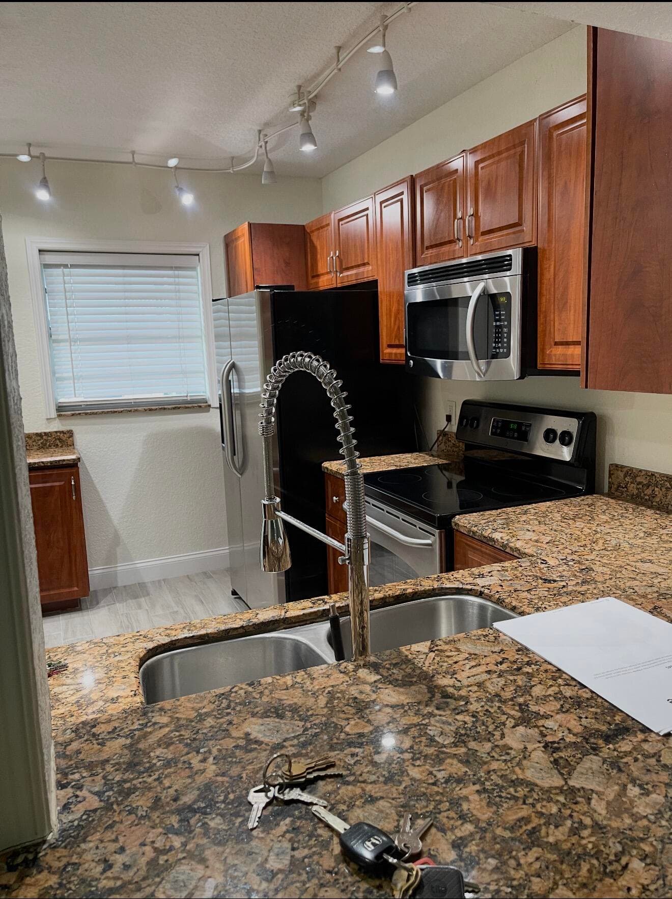 2820 SW 22nd Avenue 211, Delray Beach, FL 33445 — photo 1 of 9