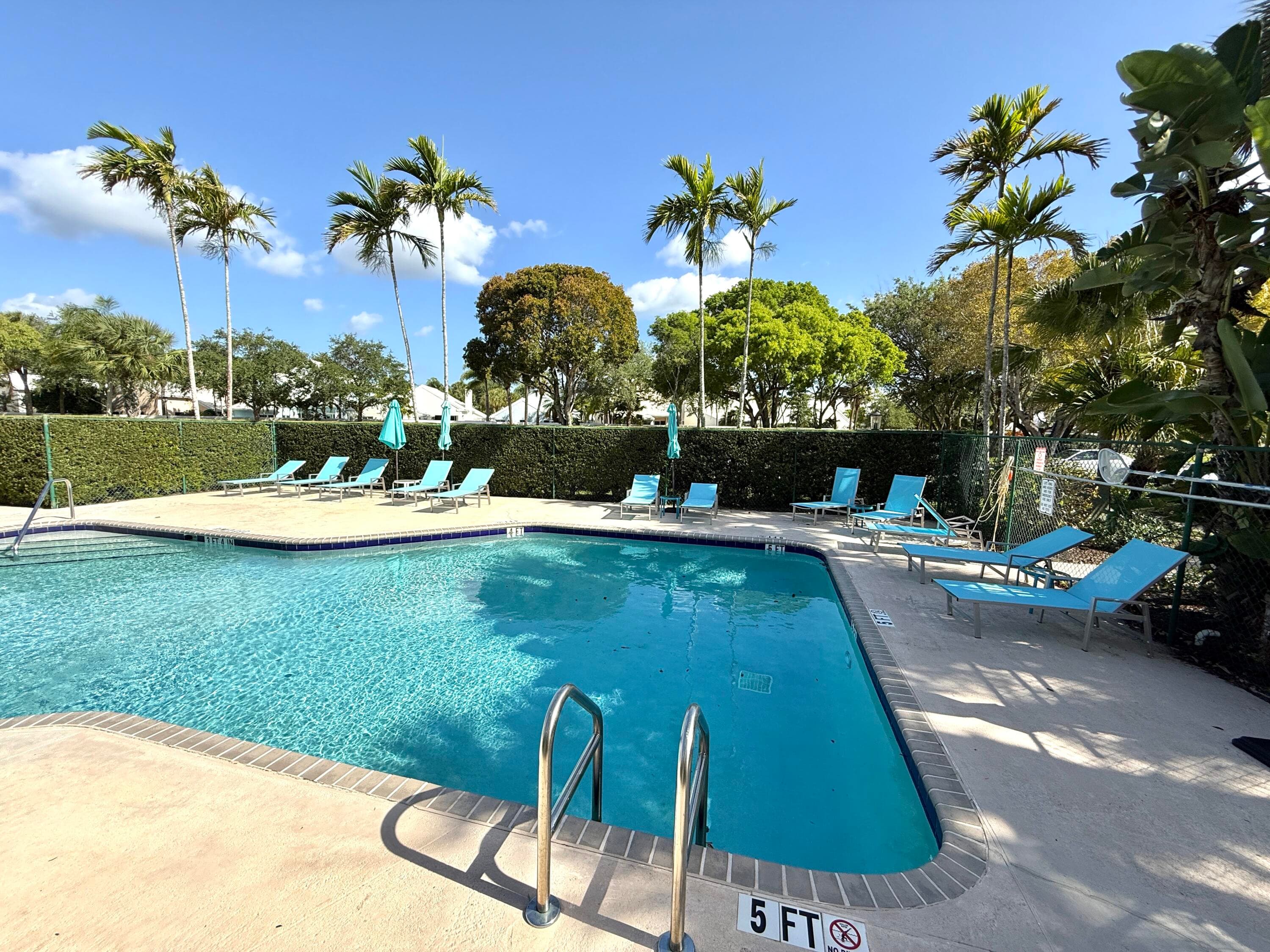 237 Cypress Point Drive 237, Palm Beach Gardens, FL 33418 — photo 18 of 20