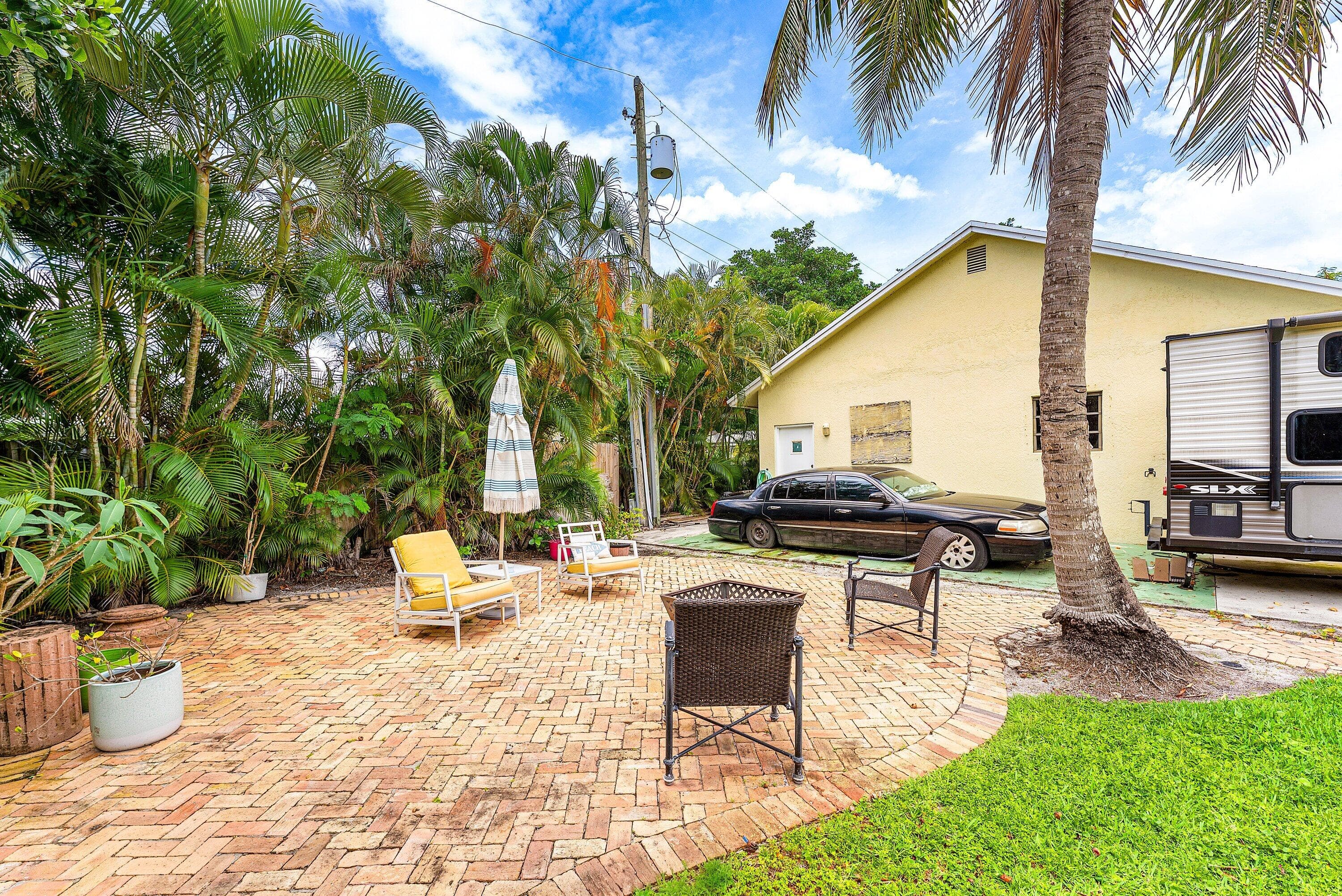 613 N 5th Street, Lantana, FL 33462 — photo 33 of 40