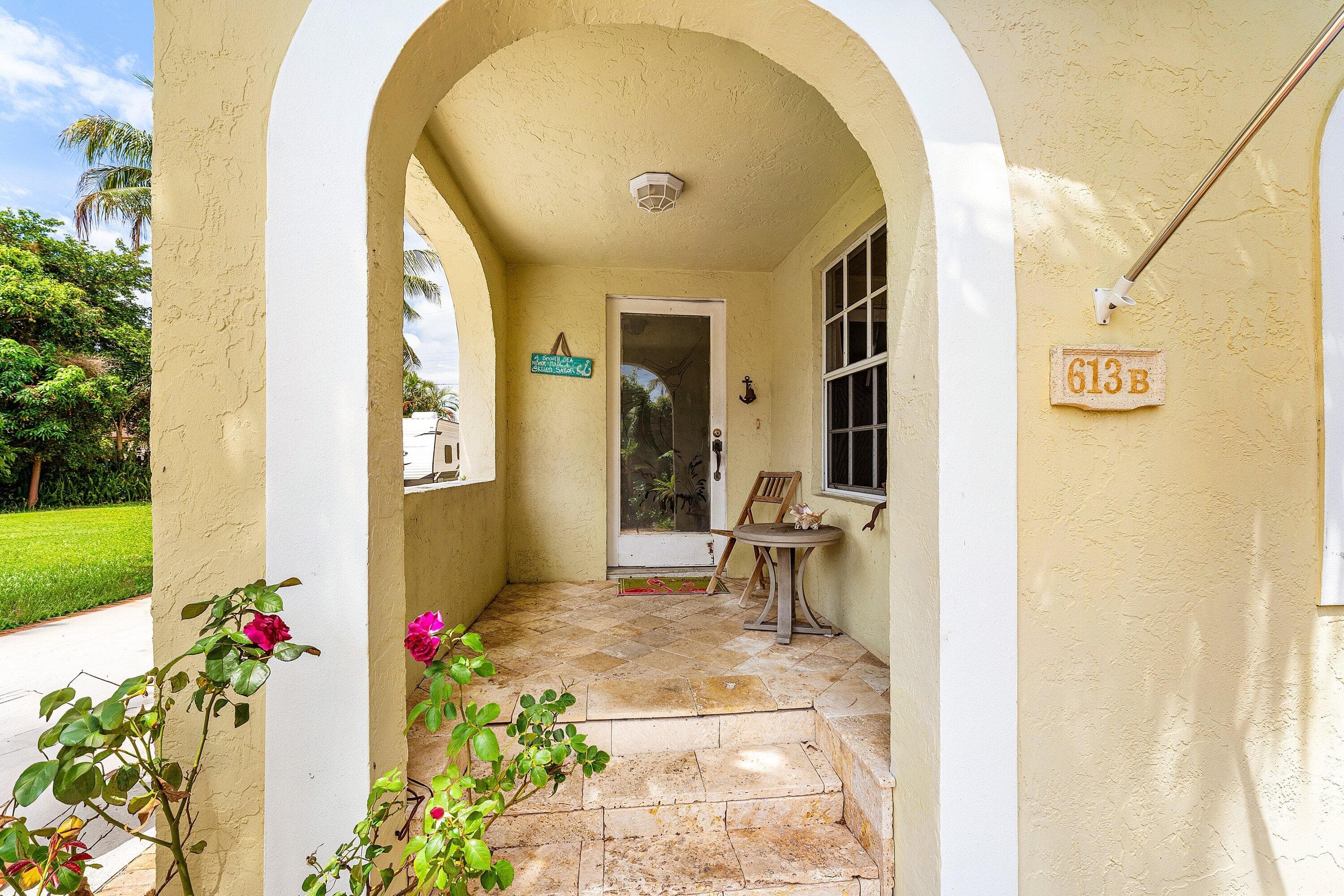 613 N 5th Street, Lantana, FL 33462 — photo 9 of 40