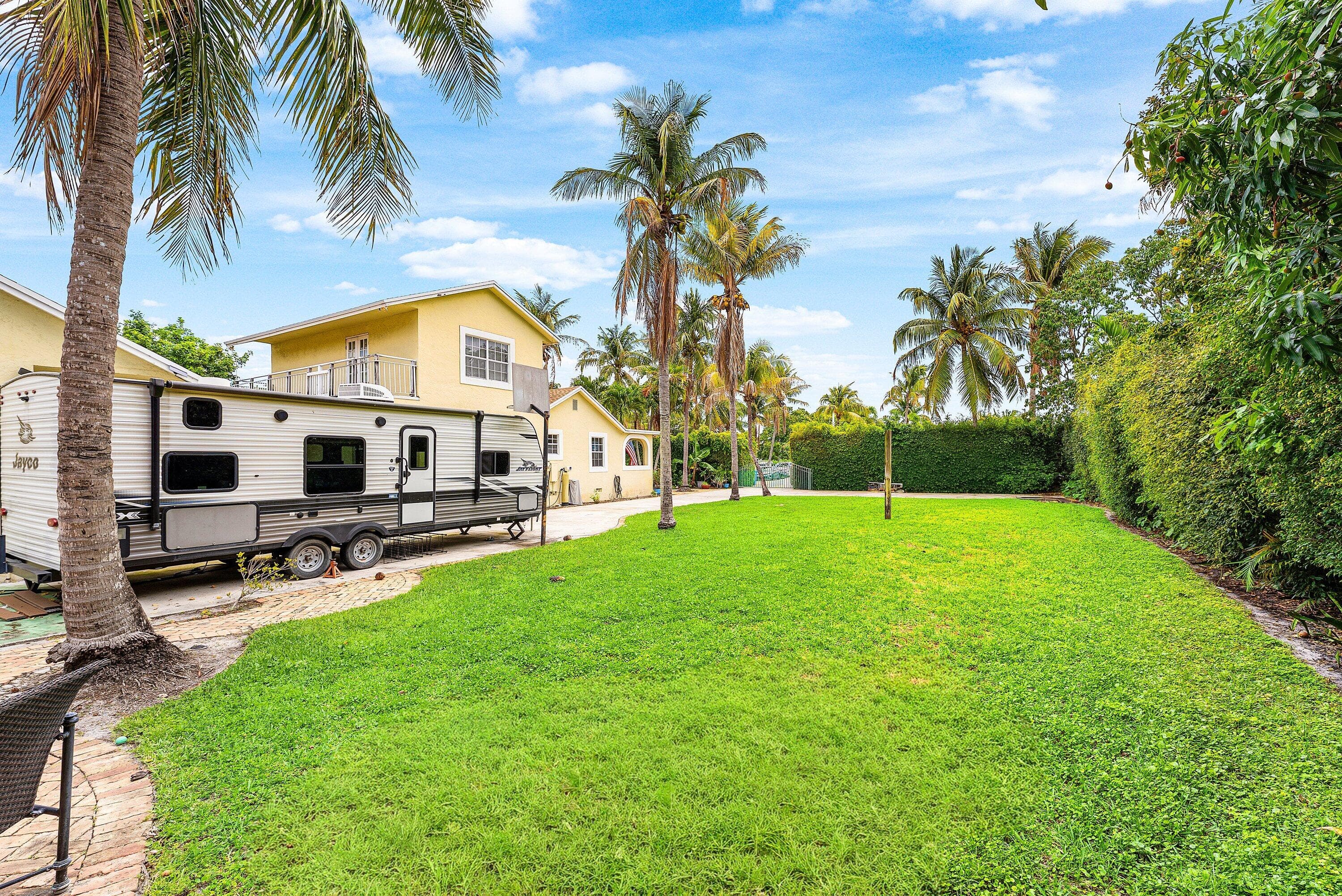 613 N 5th Street, Lantana, FL 33462 — photo 40 of 40