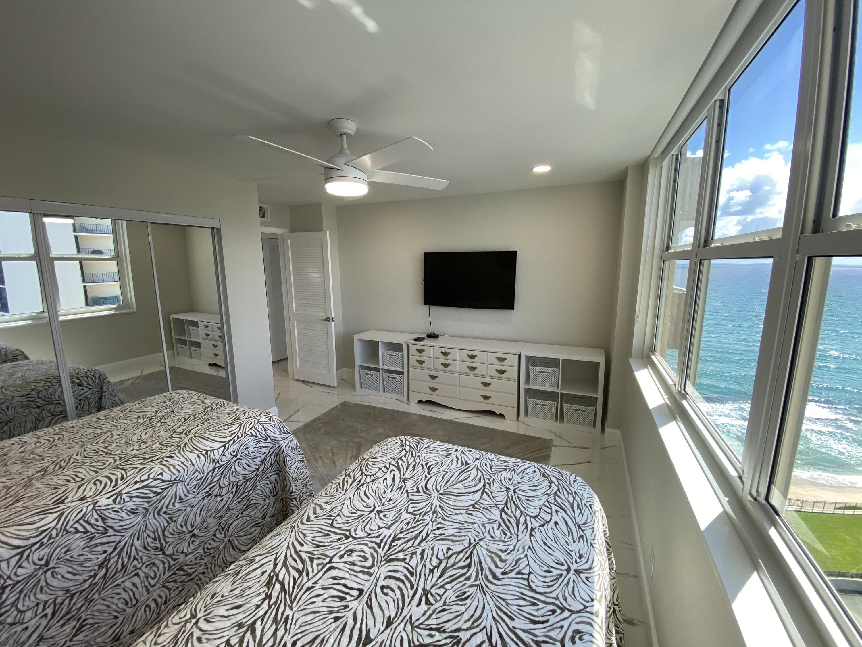 5440 N Ocean Drive 1501, Singer Island, FL 33404 — photo 22 of 31