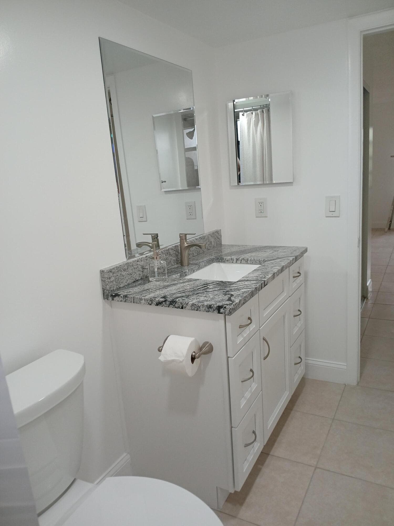 4760 Lucerne Lakes Boulevard W 405, Lake Worth, FL 33467 — photo 10 of 22