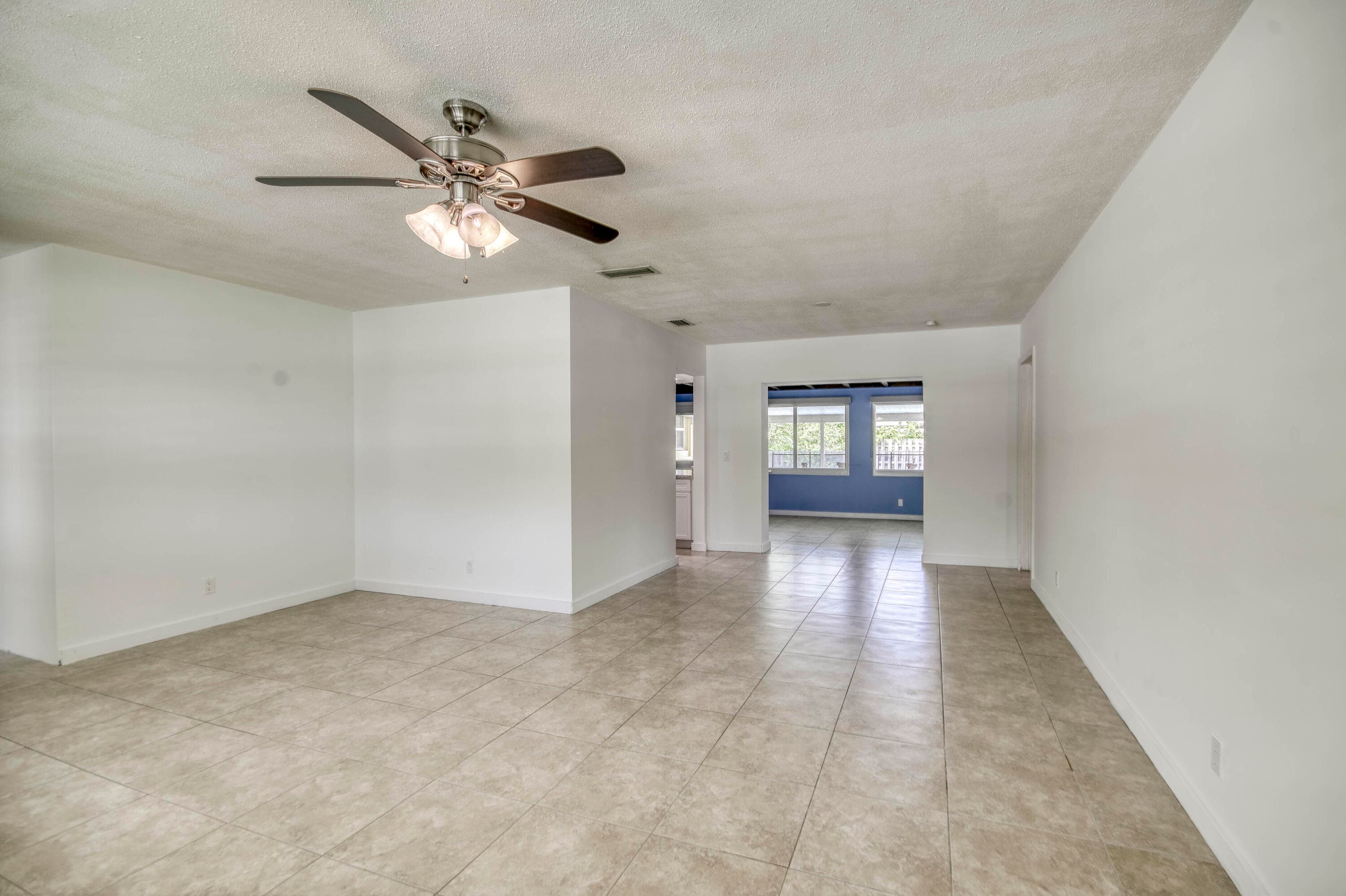 4359 Daffodil Circle N, Palm Beach Gardens, FL 33410 — photo 5 of 38