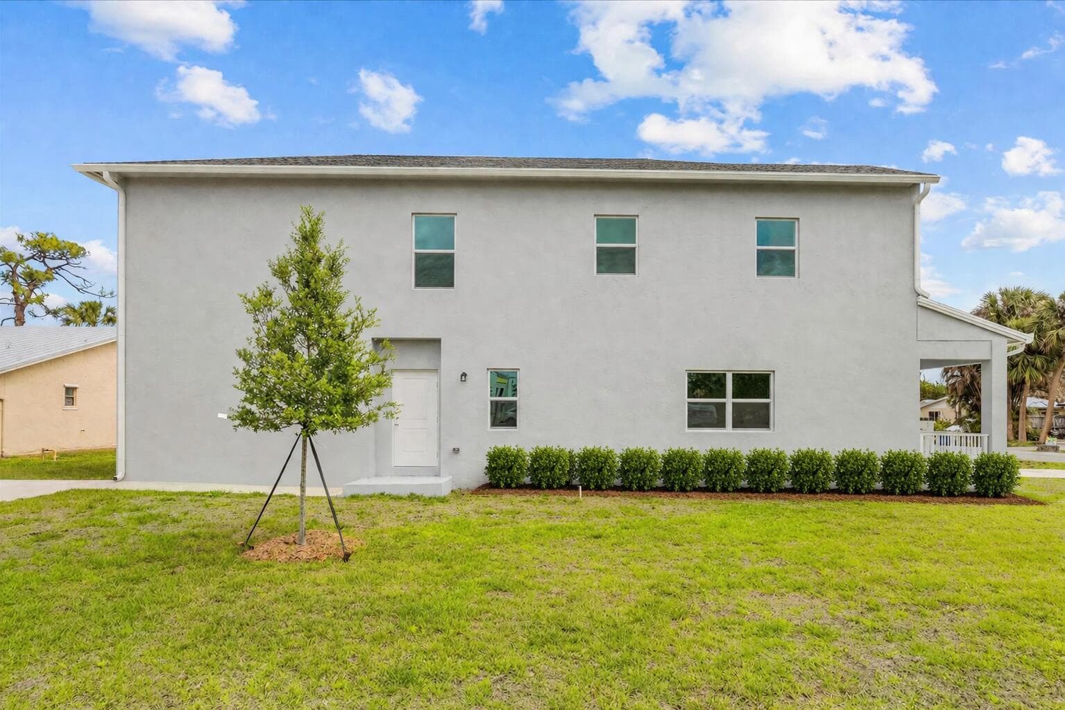 2585 SE Bonita Street, Stuart, FL 34997 — photo 3 of 15