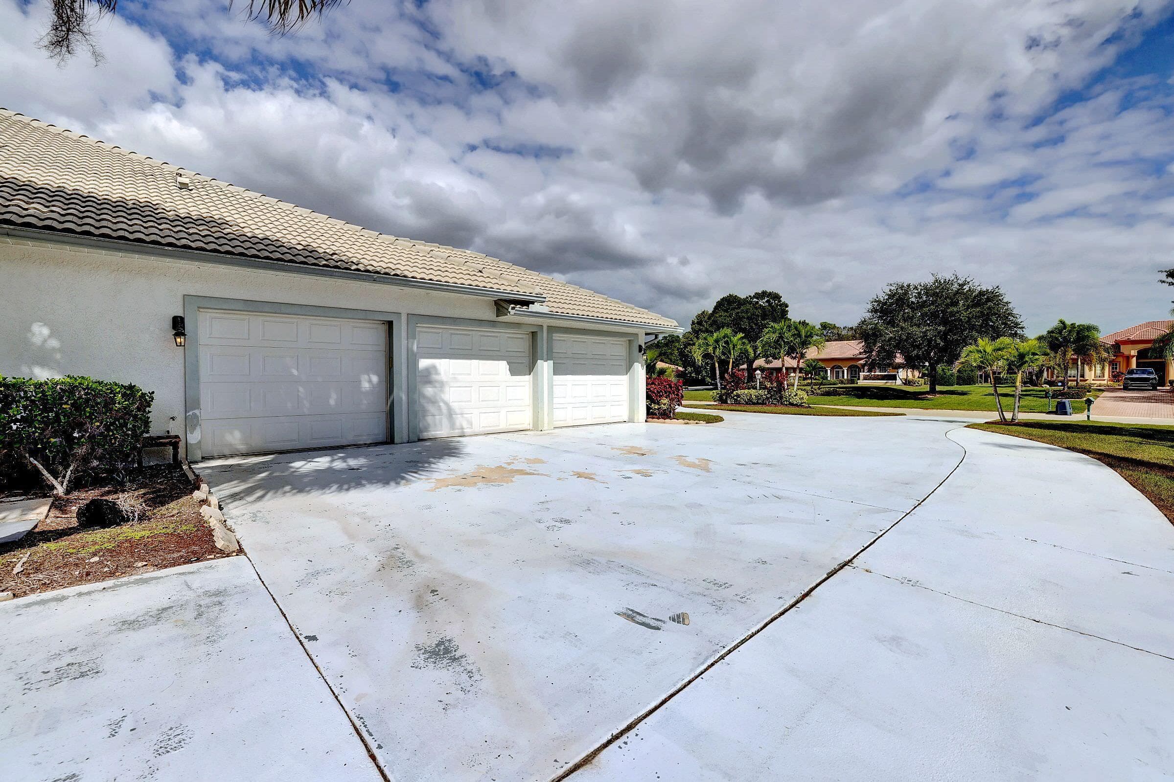 8028 Plantation Lakes Drive, Port St. Lucie, FL 34986 — photo 52 of 65