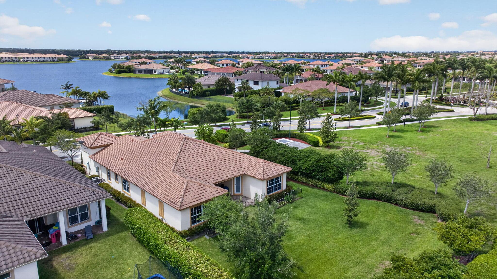 8850 Miralago Way, Parkland, FL 33076 — photo 4 of 34