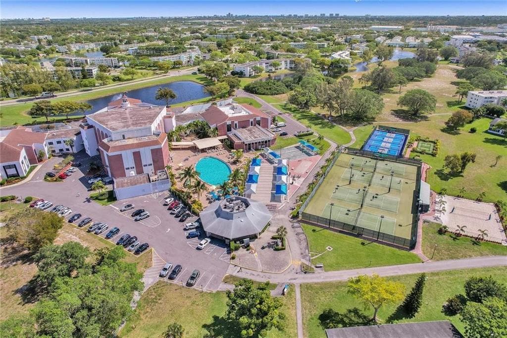 392 Durham Circle M, Deerfield Beach, FL 33442 — photo 17 of 17