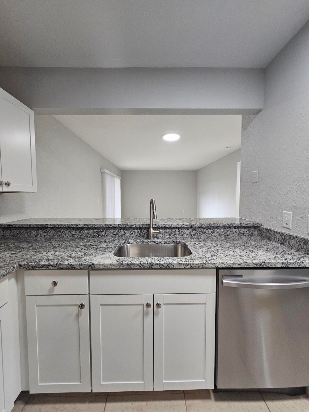 1545 Lake Crystal Drive D, West Palm Beach, FL 33411 — photo 4 of 11