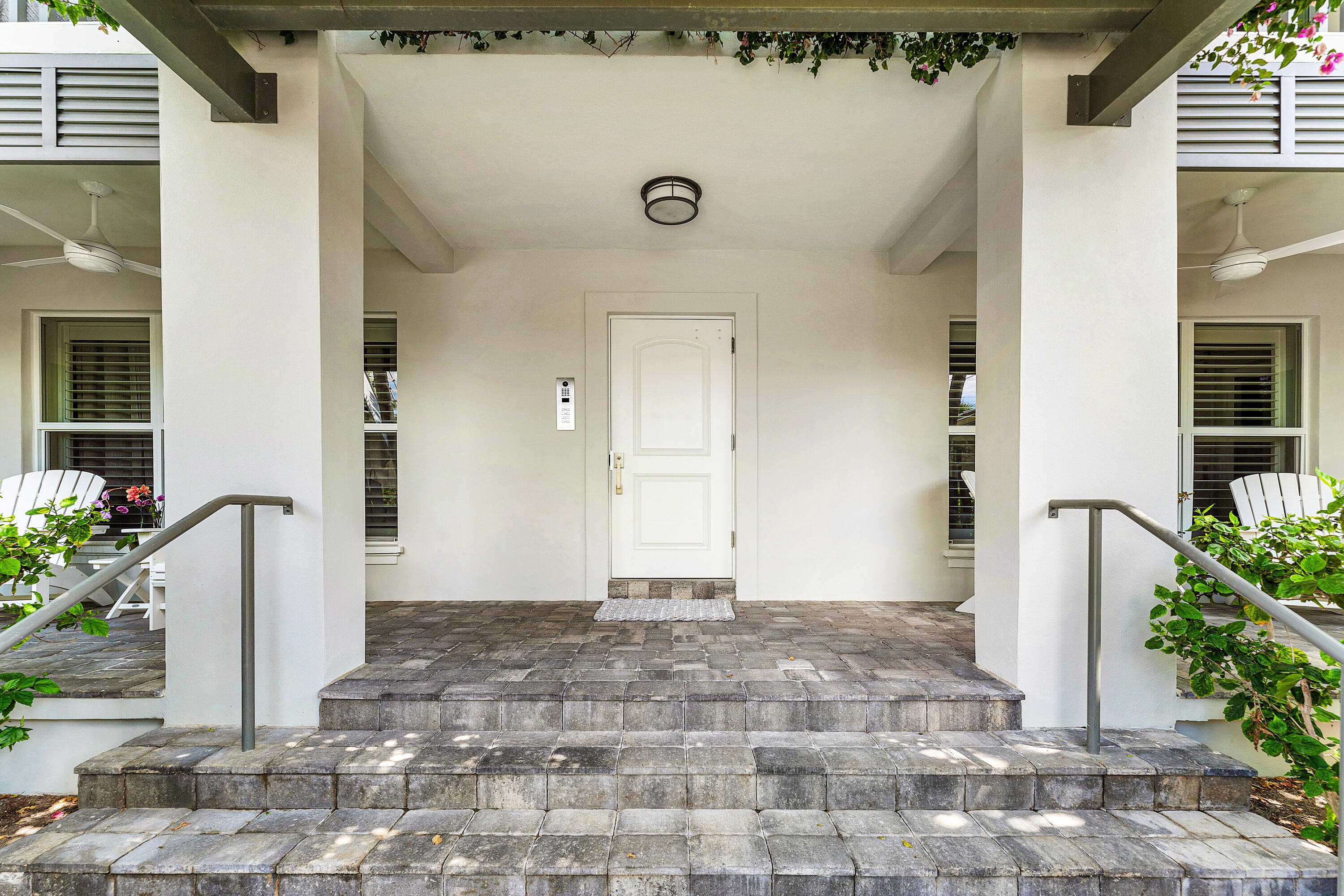 1025 Casuarina Road 4, Delray Beach, FL 33483 — photo 1 of 25
