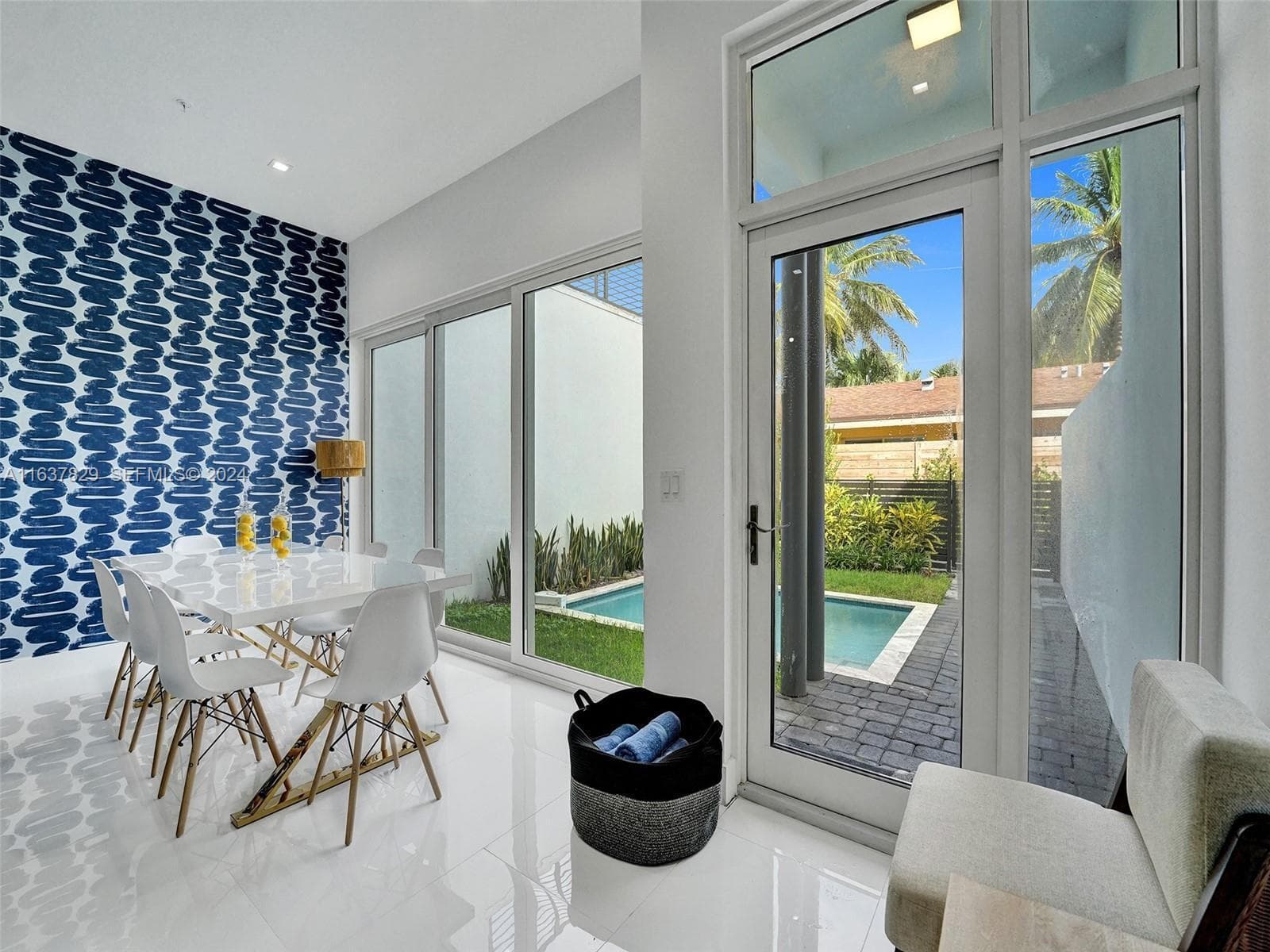 1222 NE 15th Avenue, Fort Lauderdale, FL 33304 — photo 9 of 39