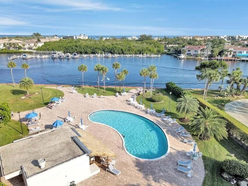 859 Jeffery Street 506, Boca Raton, FL 33487 — photo 4 of 82