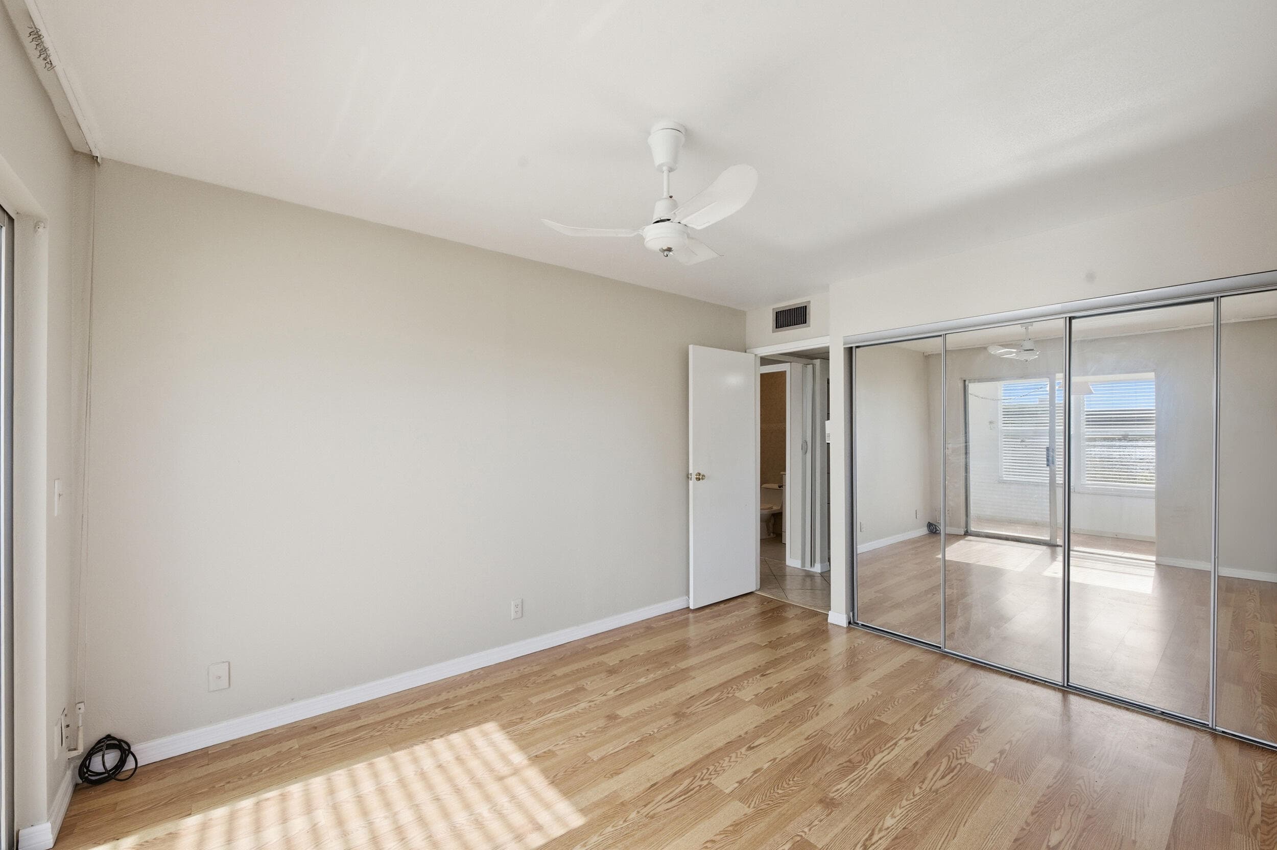 384 Saxony H, Delray Beach, FL 33446 — photo 19 of 42