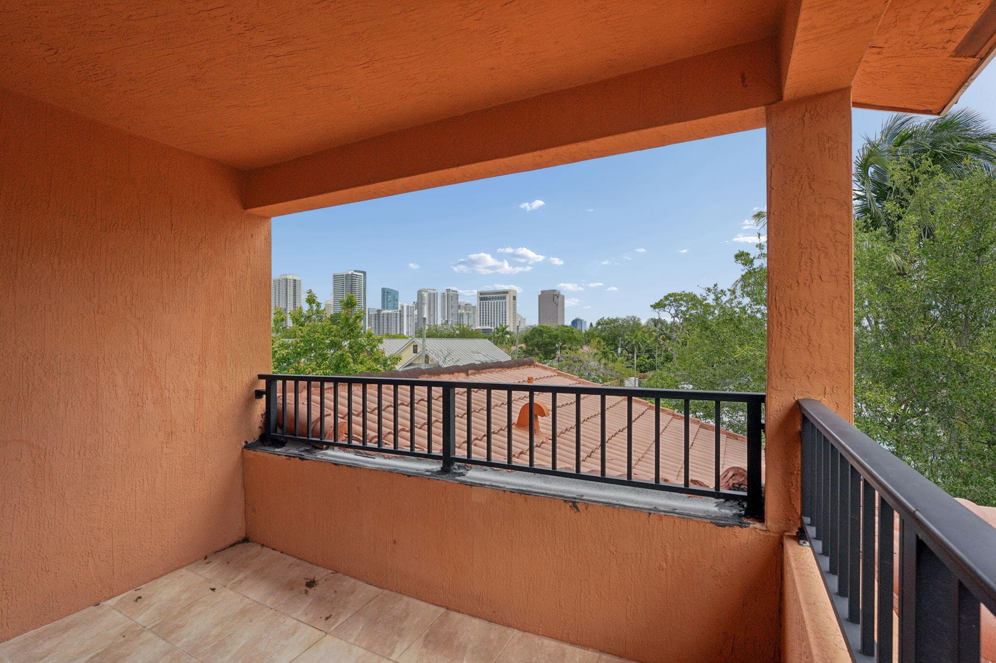 819 SW 7th Avenue, Fort Lauderdale, FL 33315 — photo 36 of 41