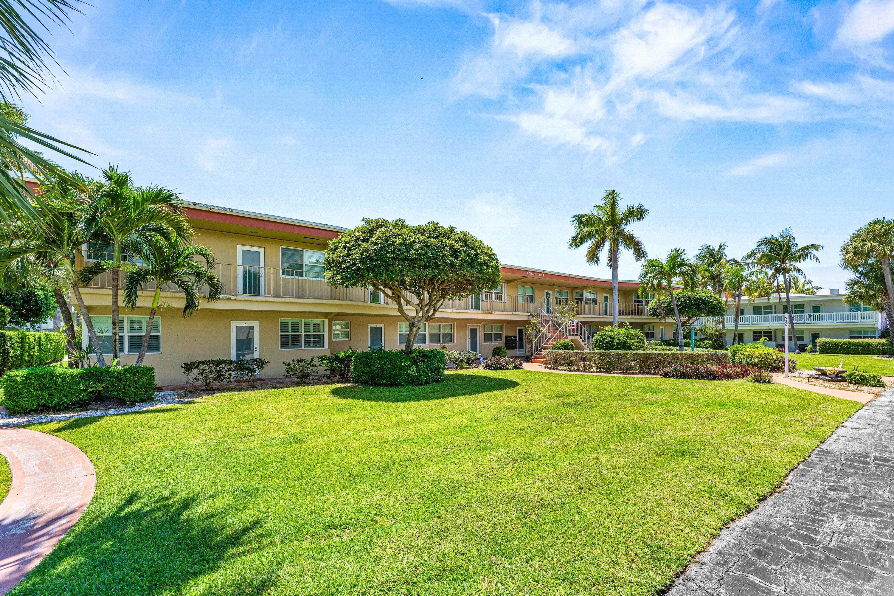 930 Osceola Drive 9, Boca Raton, FL 33432 — photo 34 of 36