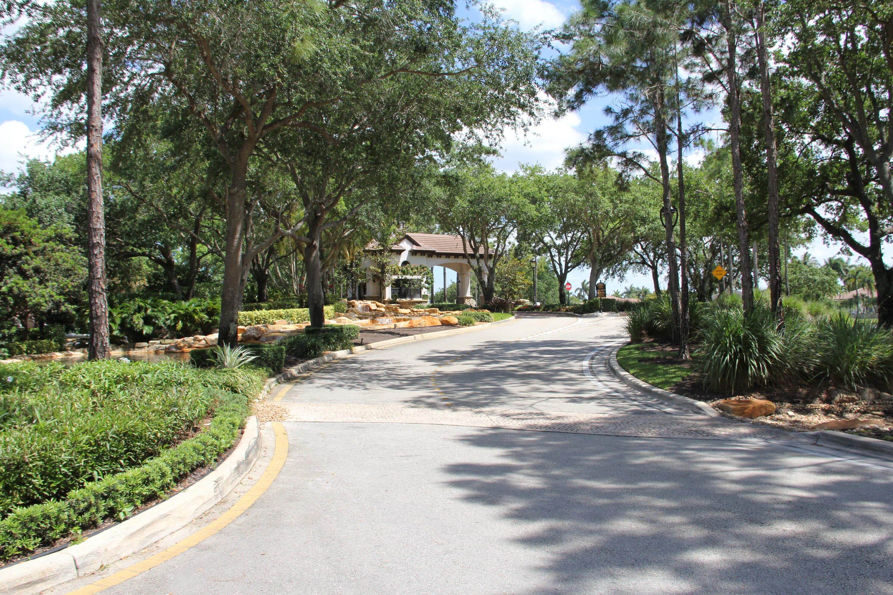 15234 SW 40th Street, Davie, FL 33331 — photo 44 of 59