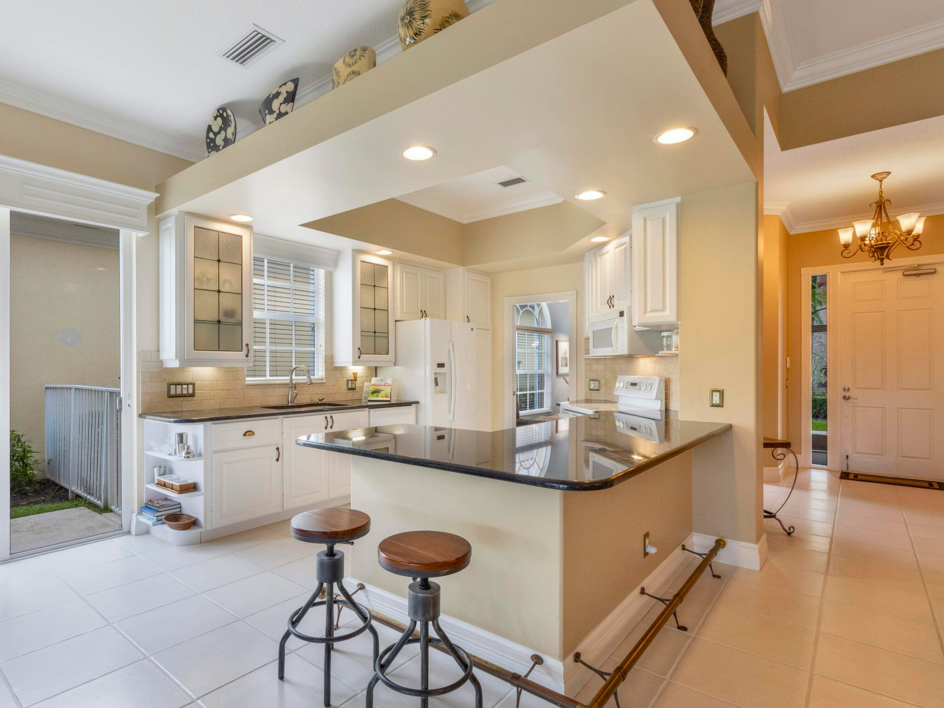8292 Dominica Place, Wellington, FL 33414 — photo 10 of 62