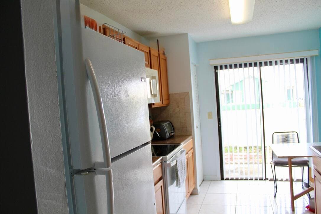 566 SW Sara Boulevard, Port St. Lucie, FL 34953 — photo 12 of 29