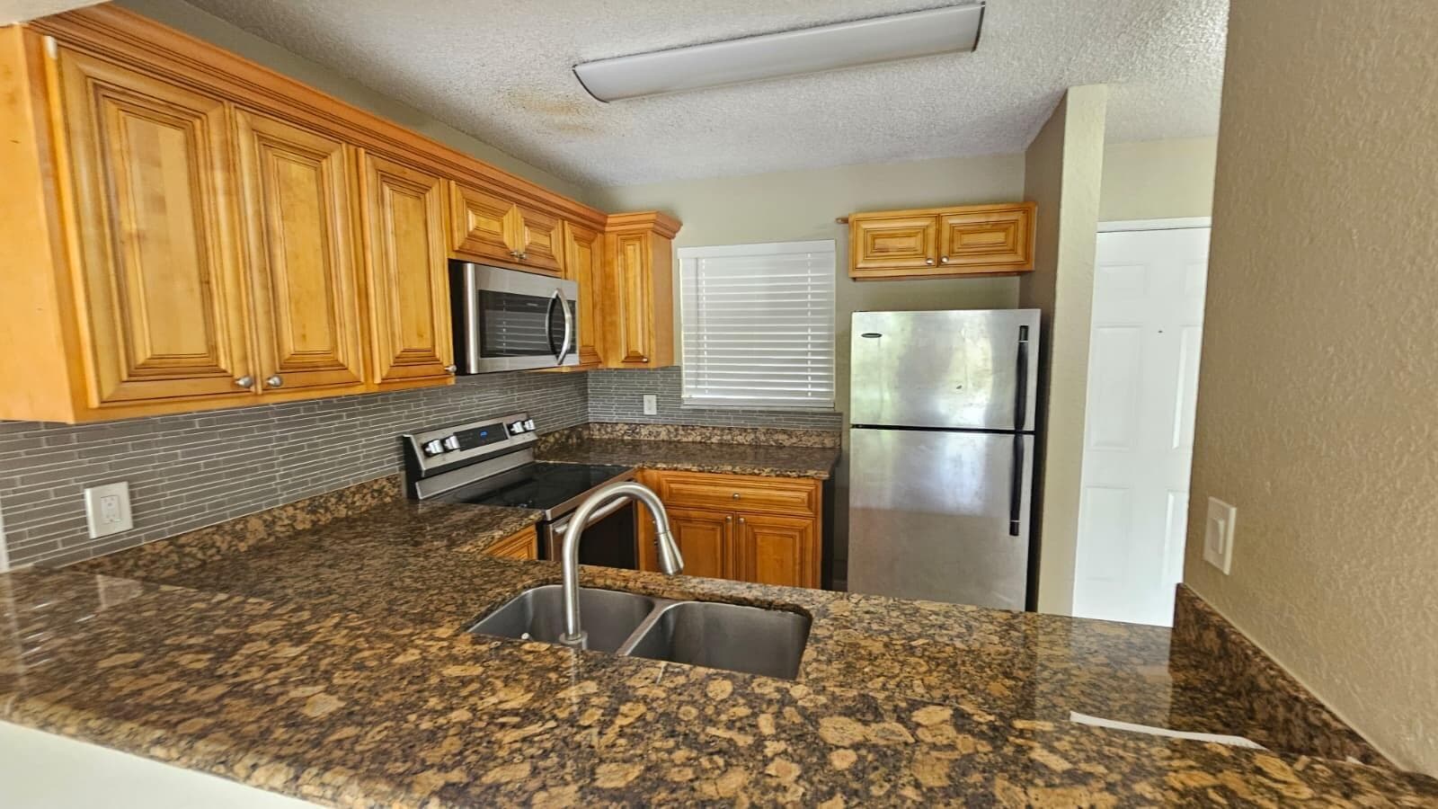 1581 Balfour Point Drive G, West Palm Beach, FL 33411 — photo 3 of 18
