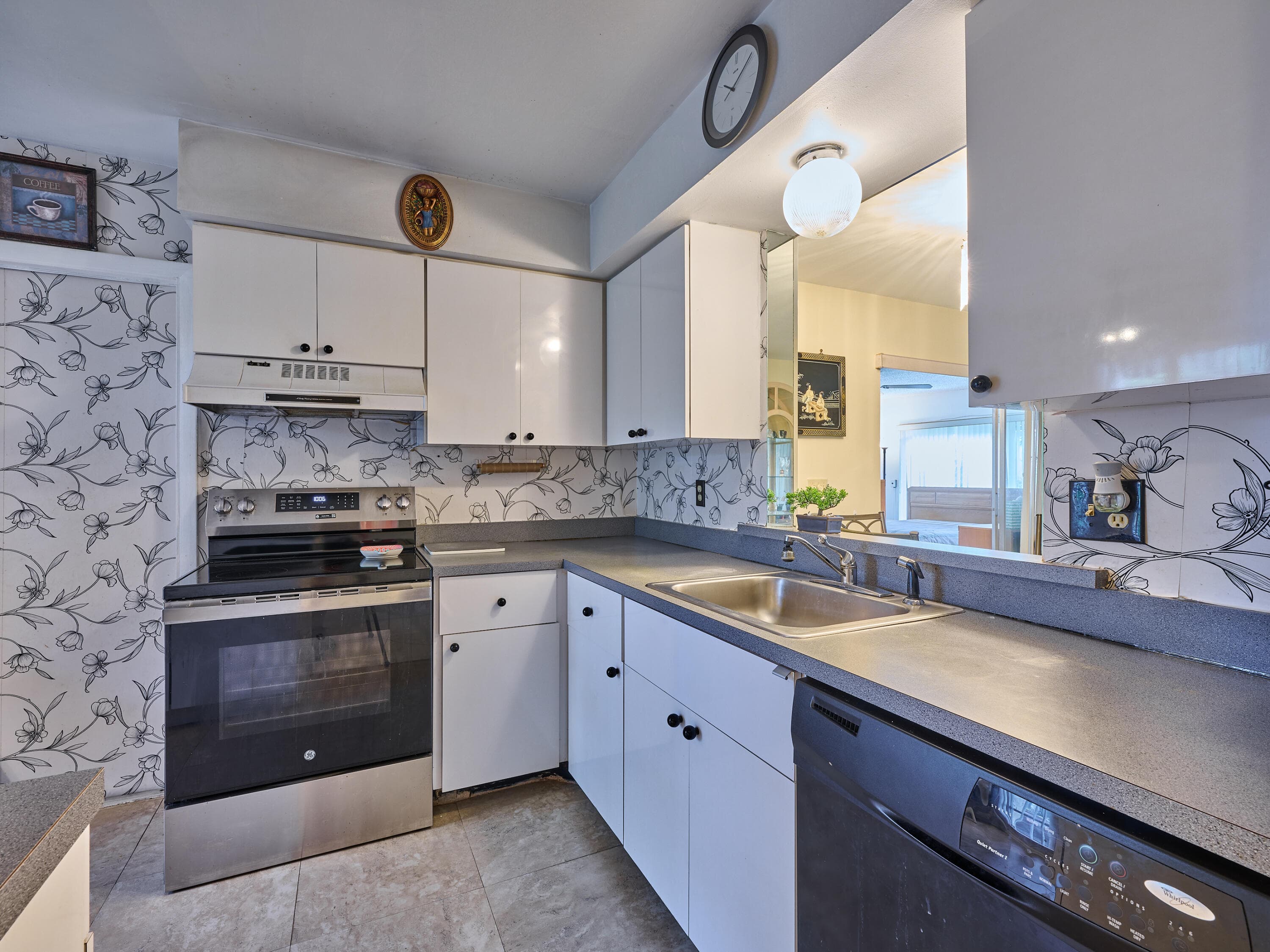 7708 Margate Boulevard 10-3, Margate, FL 33063 — photo 9 of 30