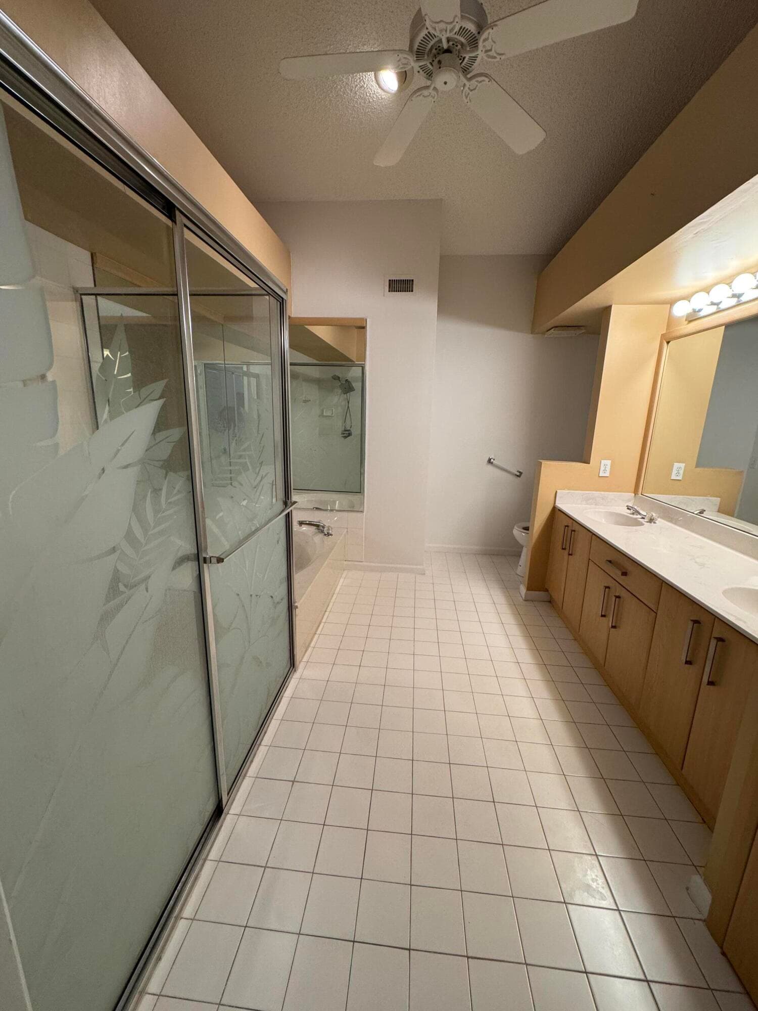 6113 Greenspointe Drive 10, Boynton Beach, FL 33437 — photo 16 of 33