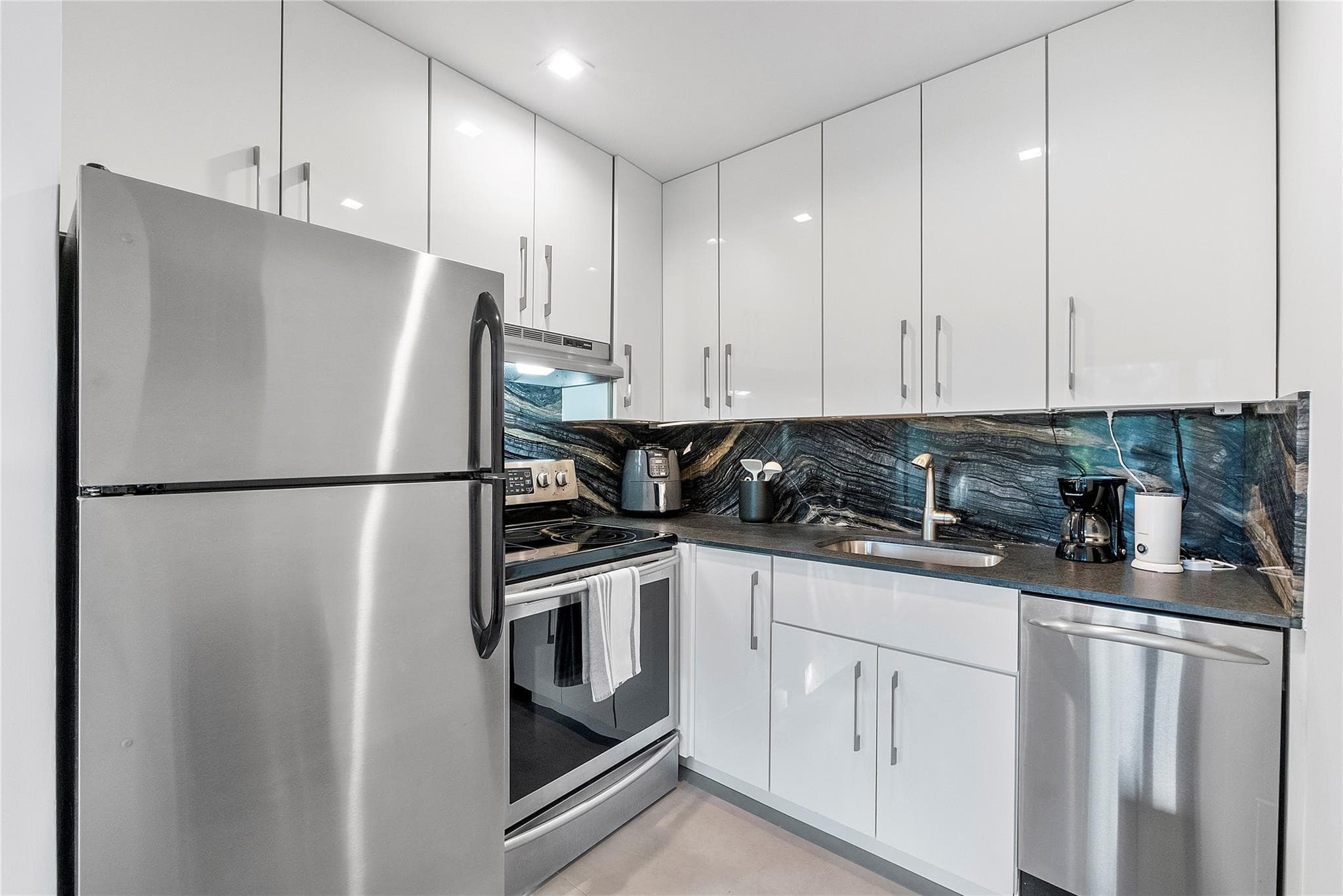 500 NE 14th Avenue, Fort Lauderdale, FL 33301 — photo 34 of 62