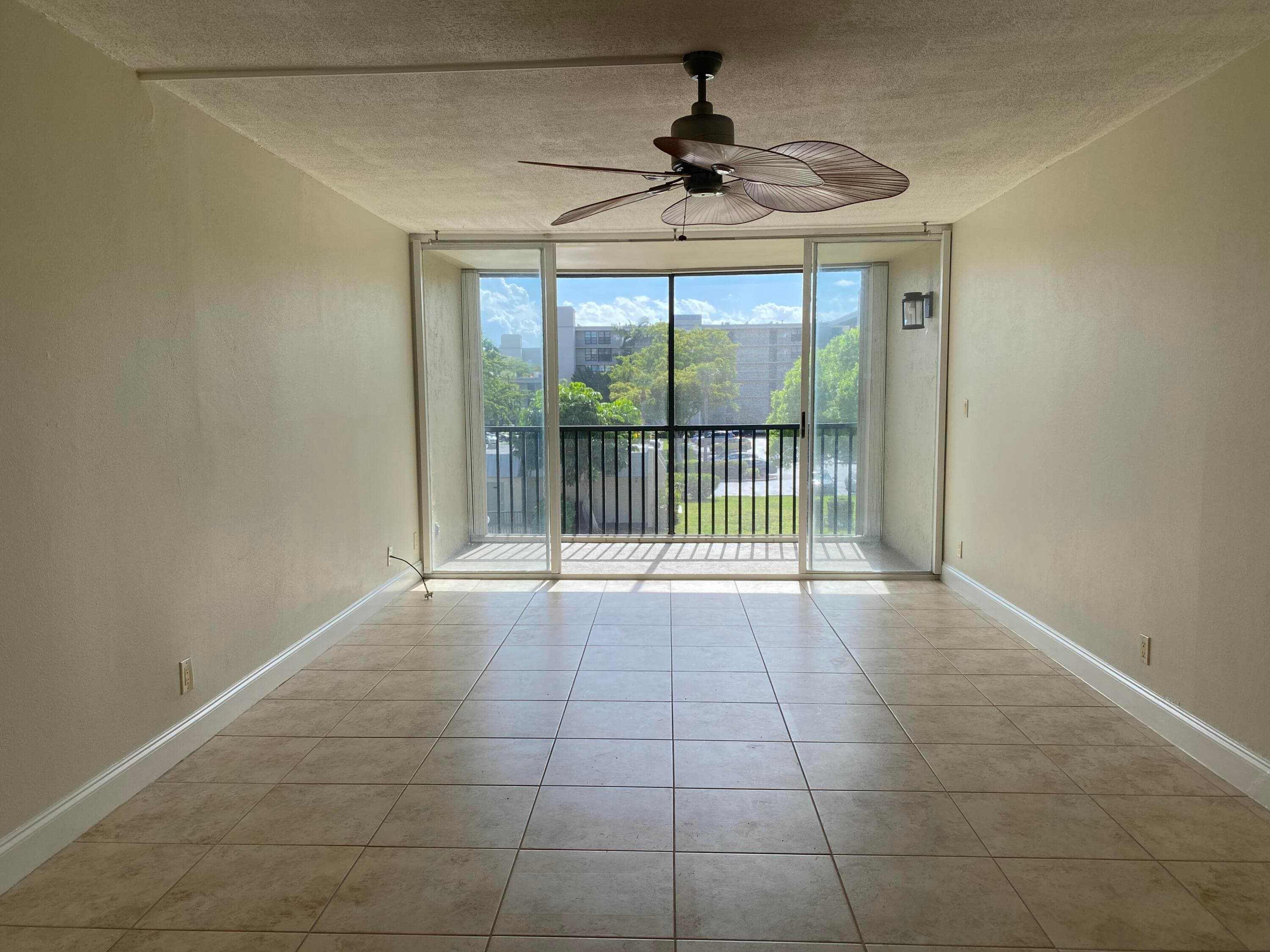 4 Royal Palm Way 308, Boca Raton, FL 33432 — photo 5 of 33