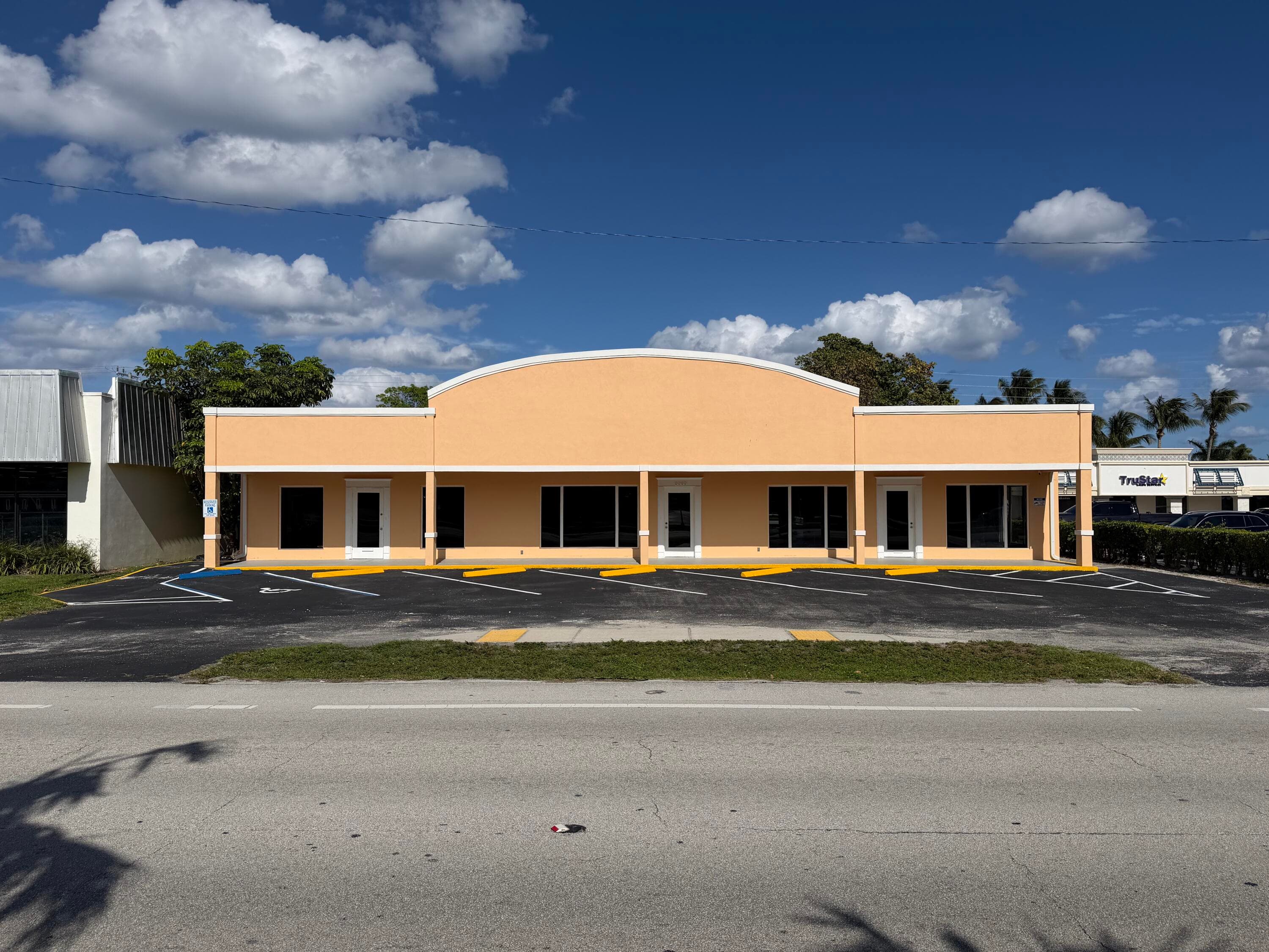 3060 N Federal Highway, Boca Raton, FL 33431 — photo 2 of 15
