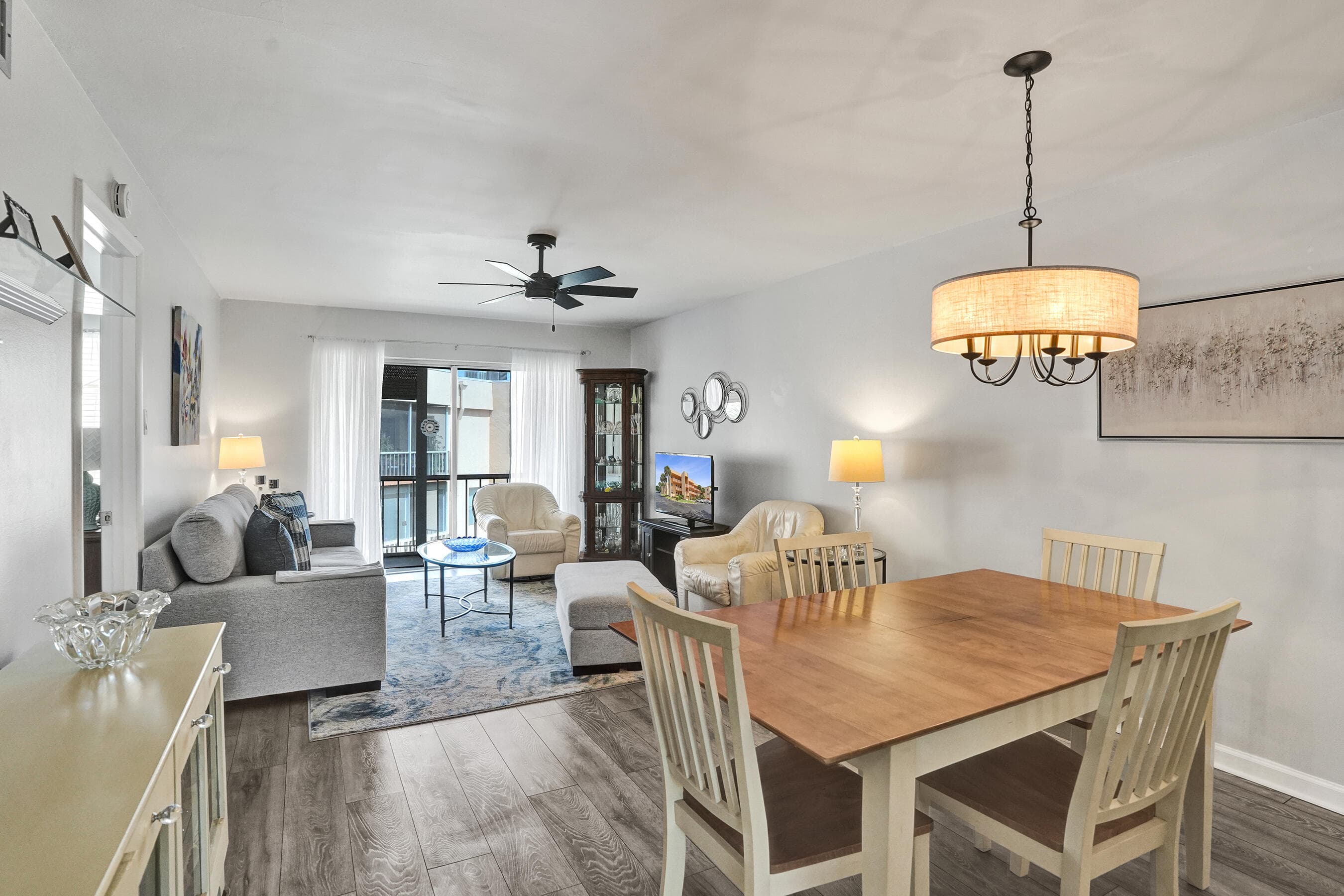8390 Lagos De Campo Boulevard 301, Tamarac, FL 33321 — photo 10 of 26