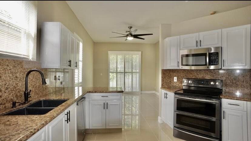 145 Prestige Drive, Royal Palm Beach, FL 33411 — photo 3 of 10