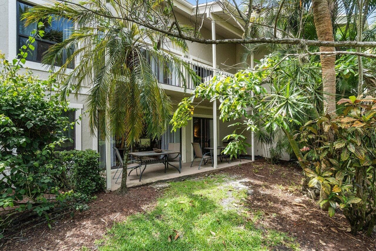 11863 Wimbledon Circle 407, Wellington, FL 33414 — photo 16 of 39