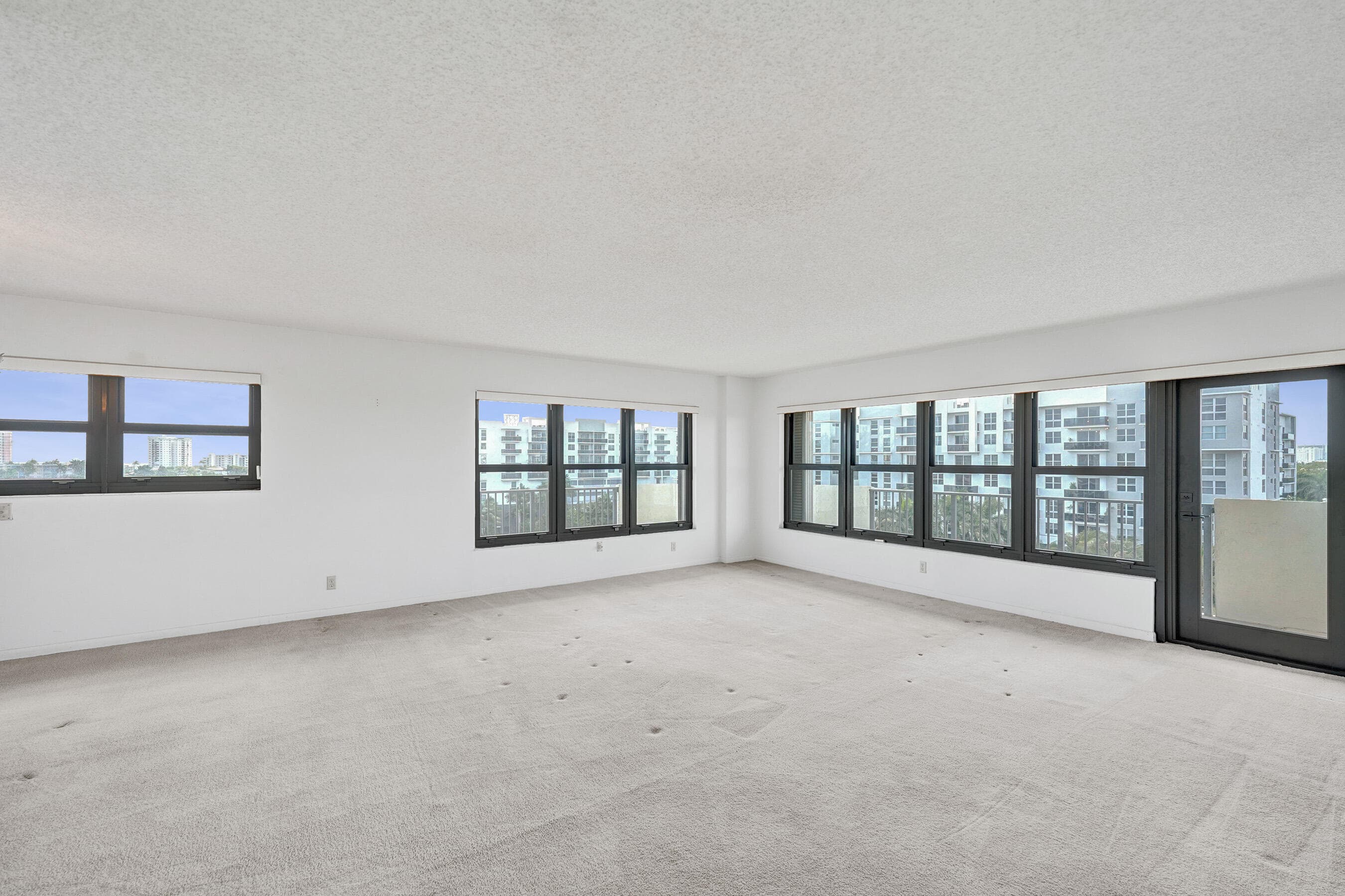 3200 Port Royale Drive N 701, Fort Lauderdale, FL 33308 — photo 8 of 43