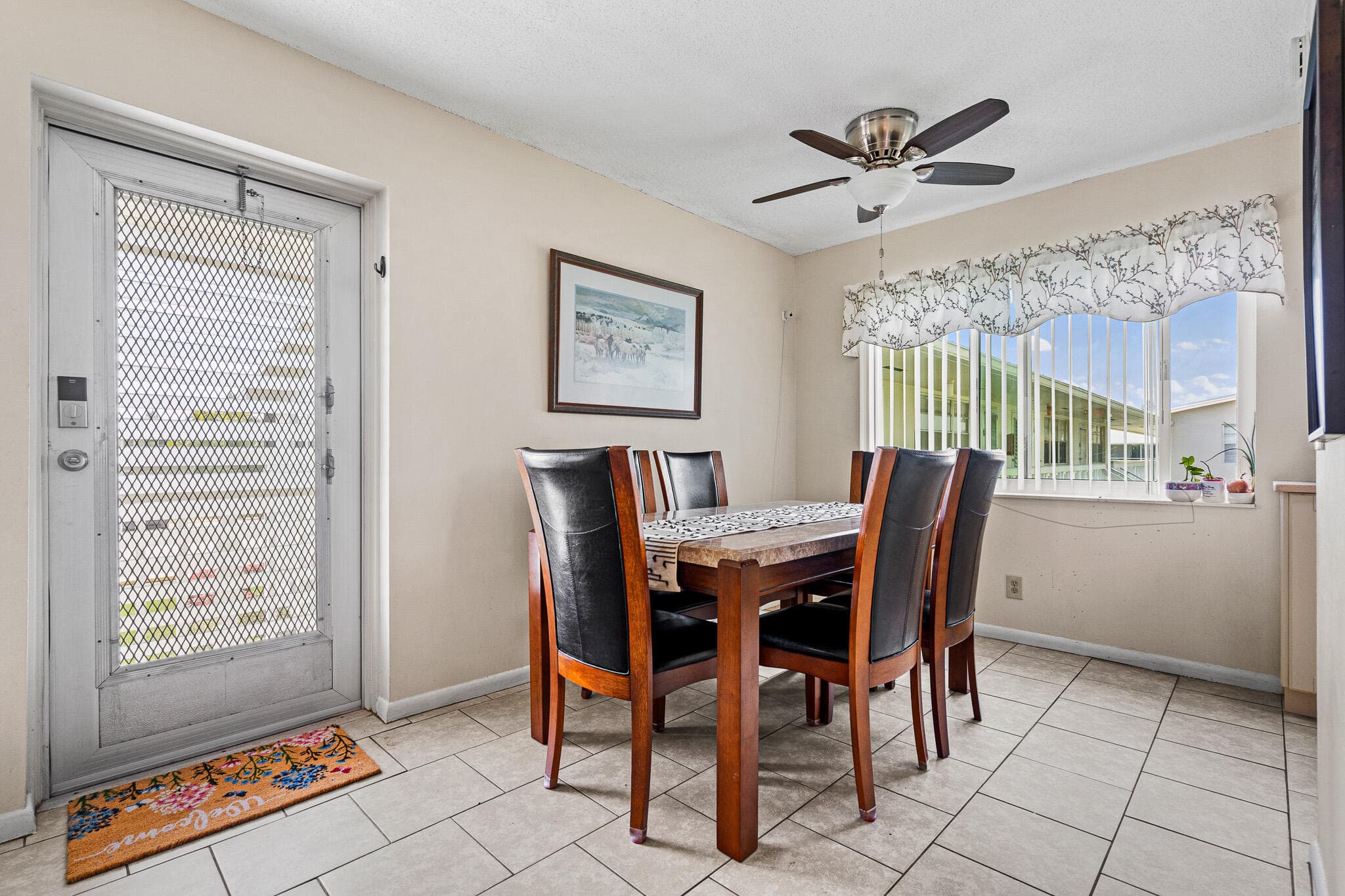 167 Cambridge G, West Palm Beach, FL 33417 — photo 4 of 16