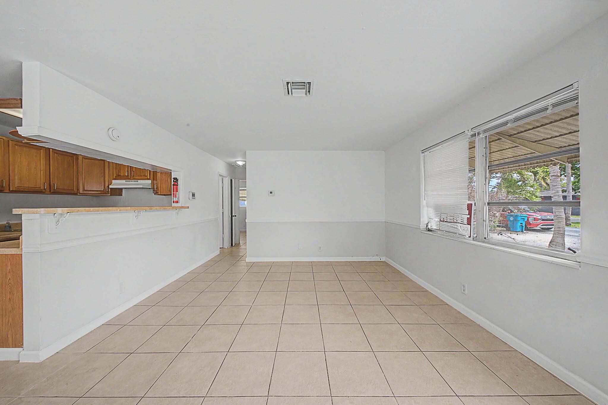 301 SE 21st Avenue, Boynton Beach, FL 33435 — photo 10 of 40
