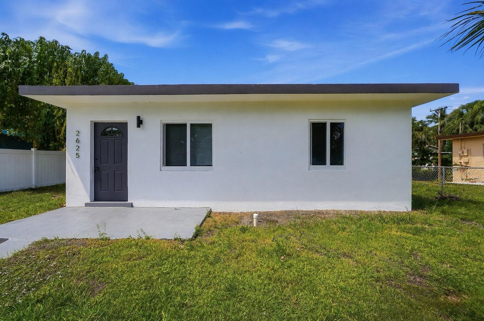 2625 NW 10th Street, Pompano Beach, FL 33069 — photo 1 of 19