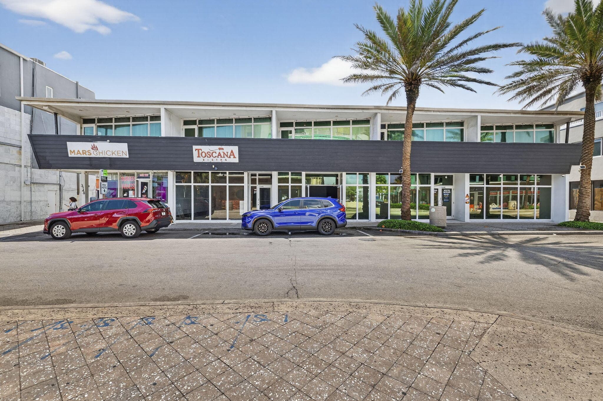 3134 NE 9th Street, Fort Lauderdale, FL — photo 1 of 5