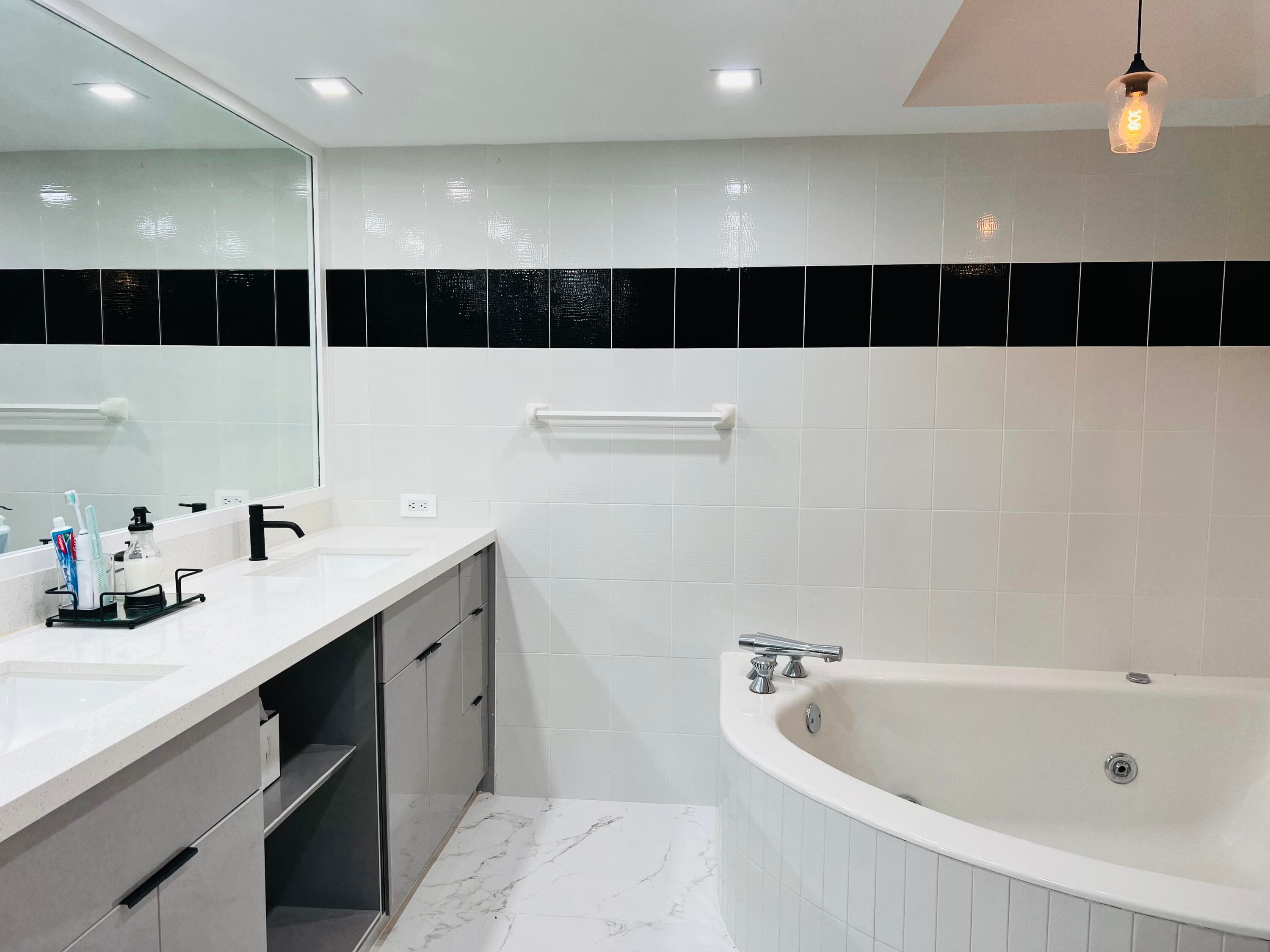 19707 Turnberry Way 12e, Aventura, FL 33180 — photo 18 of 33