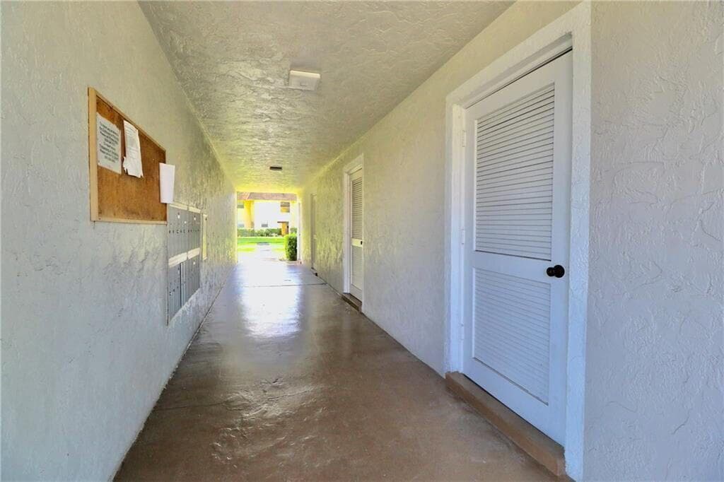 9915 Sandalfoot Boulevard 408, Boca Raton, FL 33428 — photo 6 of 19