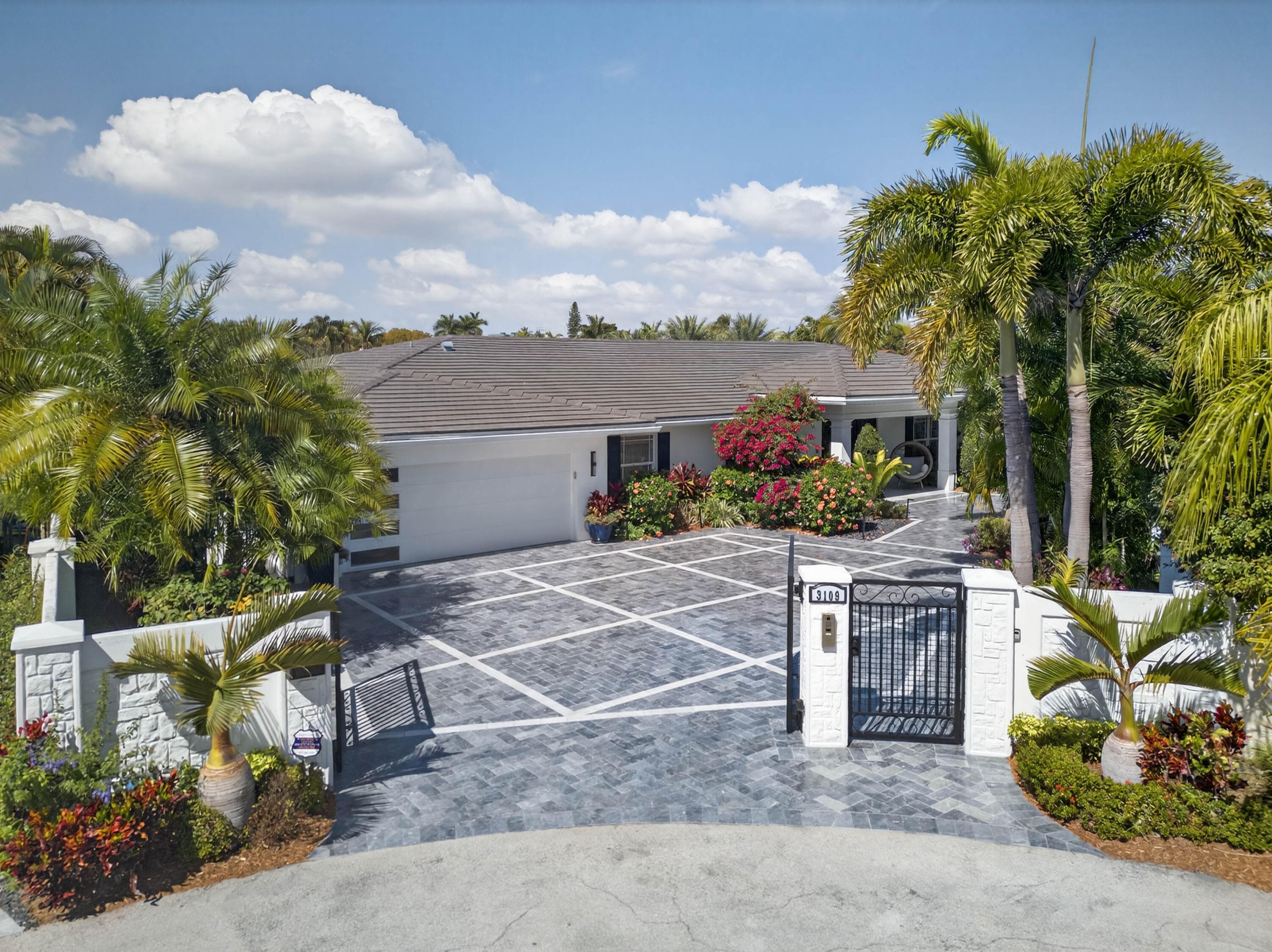 3109 NE 42nd Court, Fort Lauderdale, FL 33308 — photo 3 of 149