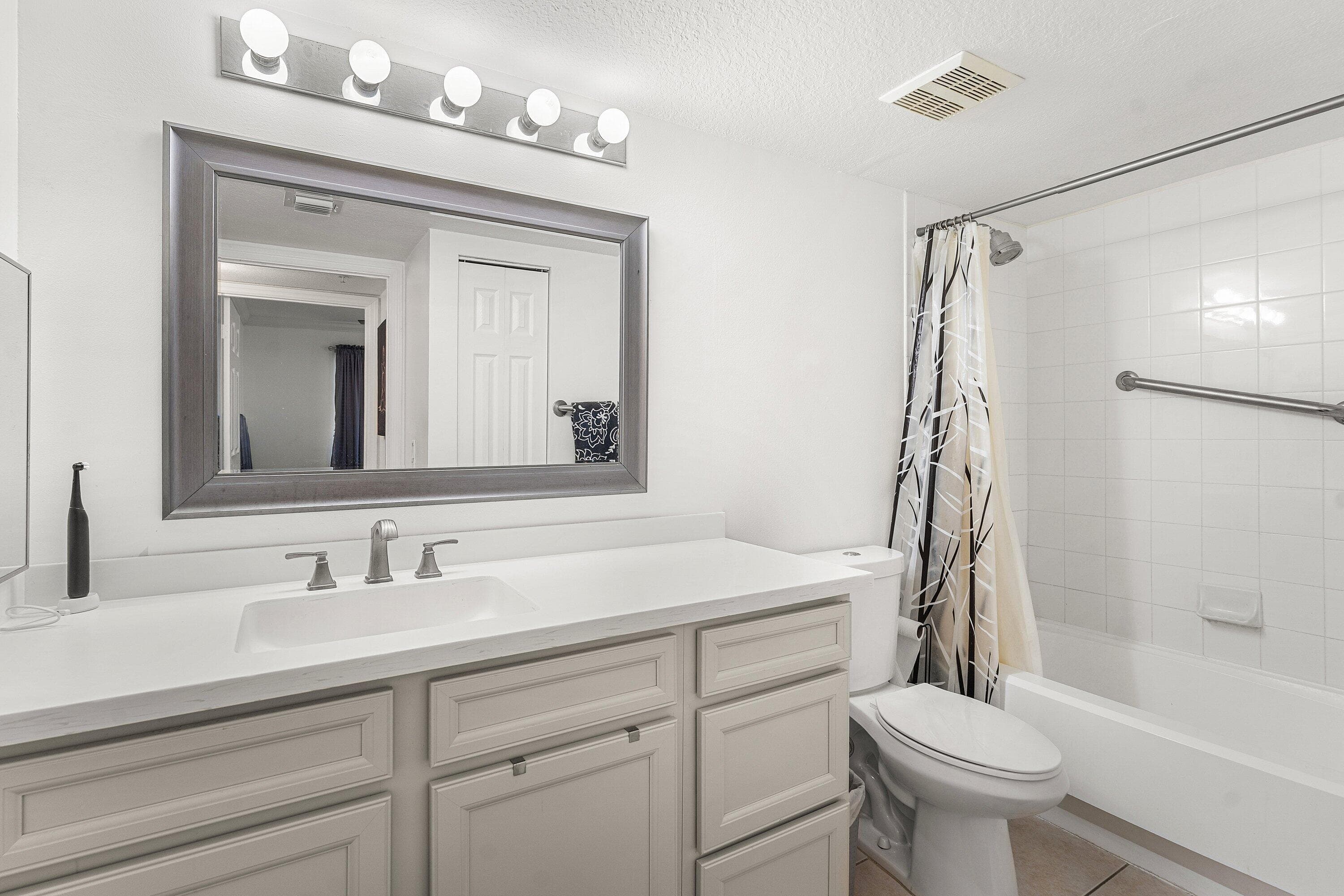 4180 W San Marino Boulevard 107, West Palm Beach, FL 33409 — photo 15 of 23