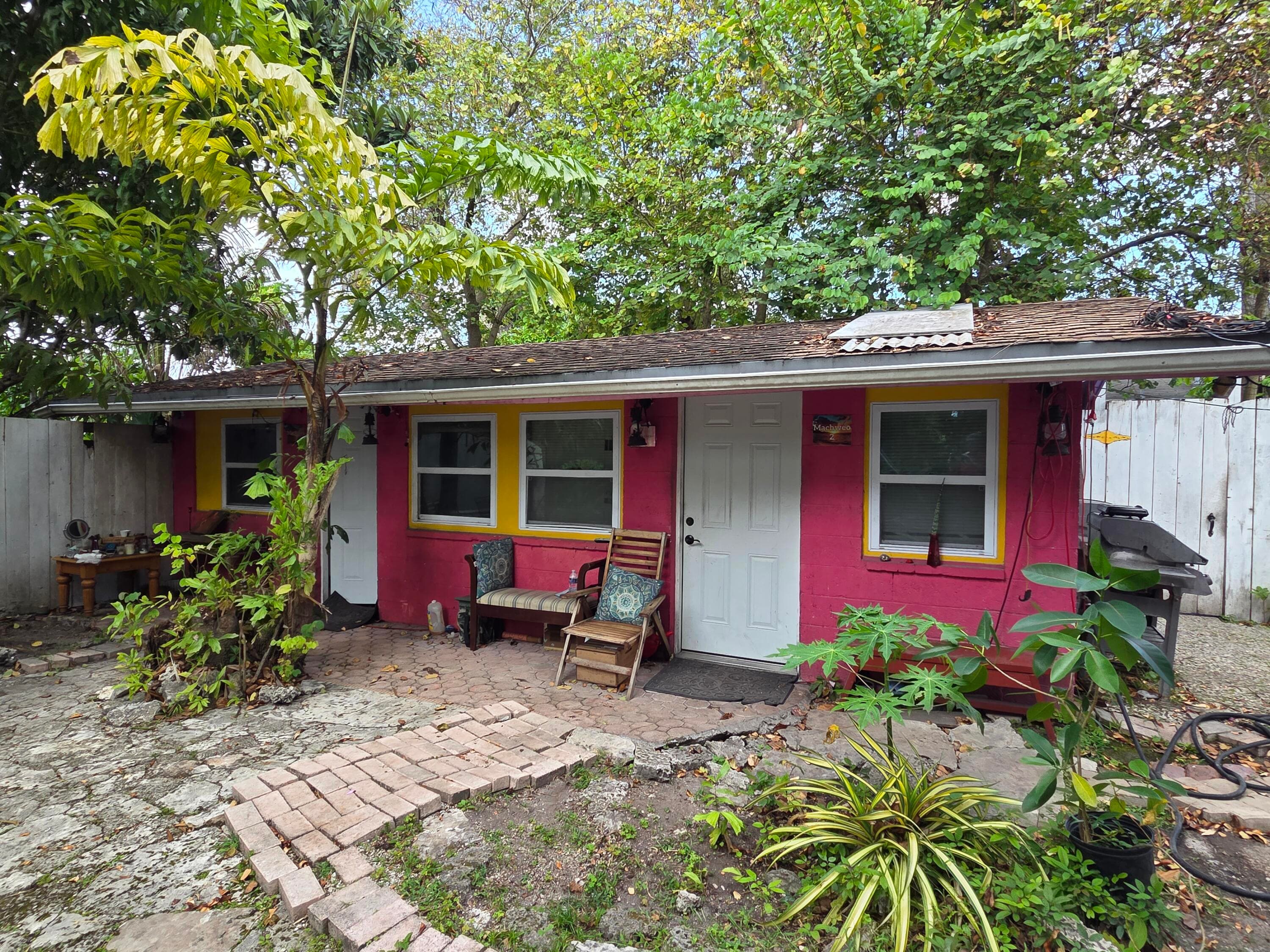 238 SW 1st Street, Florida City, FL 33034 — photo 5 of 11