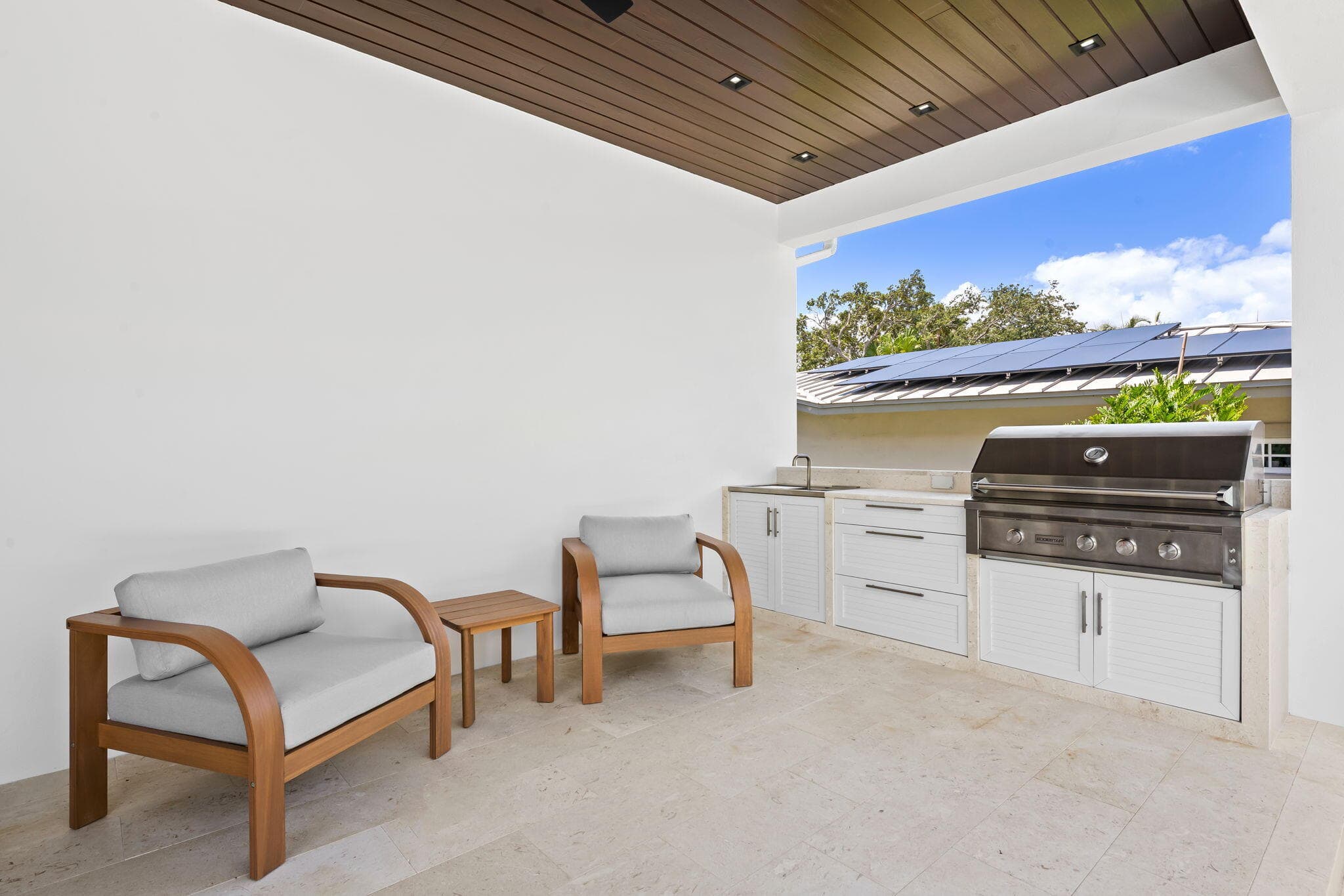2725 NE 28th Street, Fort Lauderdale, FL 33306 — photo 34 of 40